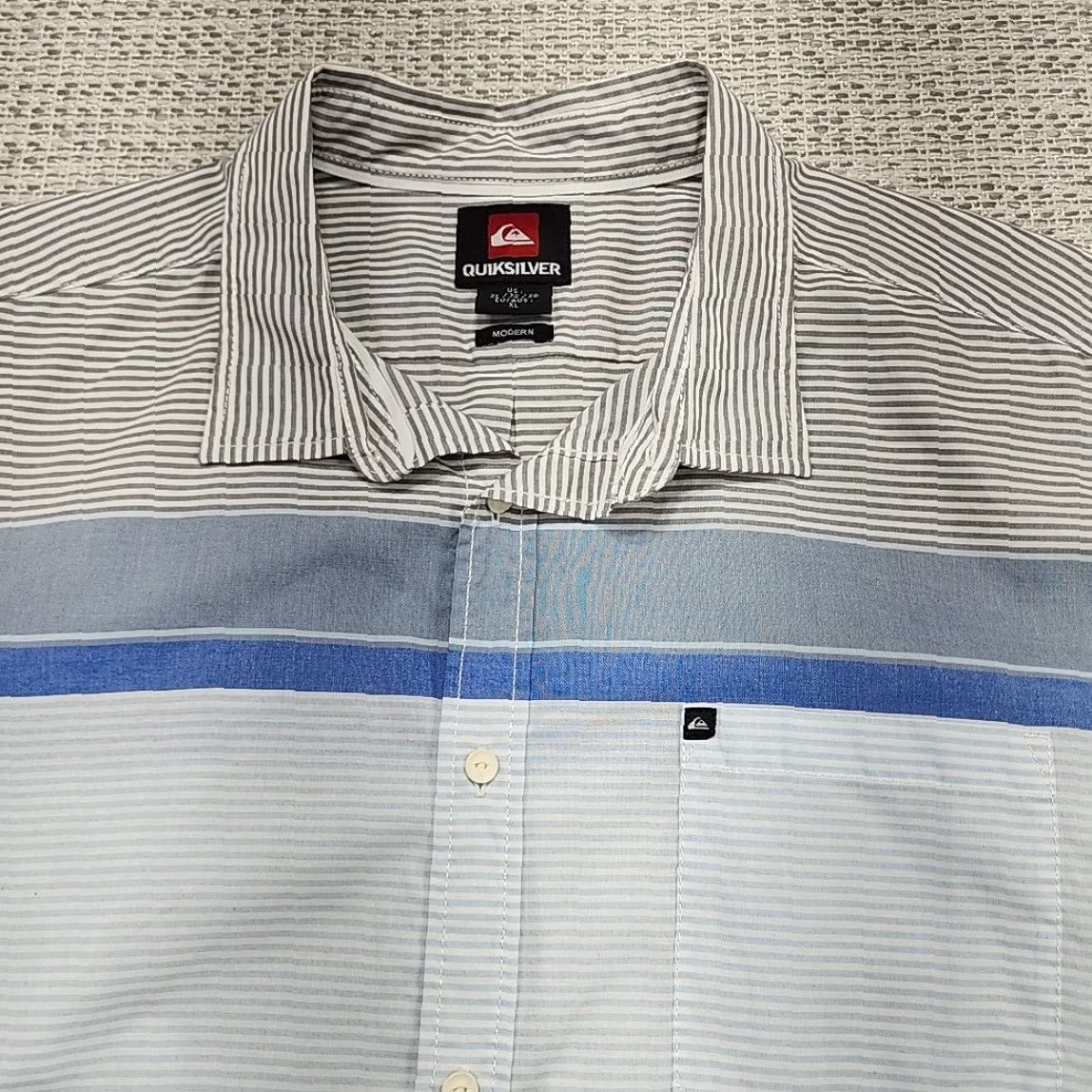 Quiksilver Quiksilver Shirt Mens XL XLarge Button Up Short Sleeve Modern Fit Striped Casual Size US XL / EU 56 / 4 - 4 Thumbnail