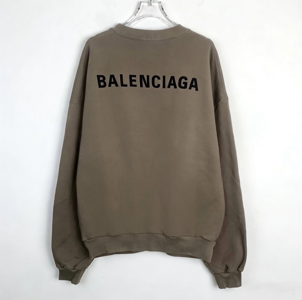 Balenciaga Balenciaga Brown Logo Letter Crew Neck Sweatshirt K26WX Size US S / EU 44-46 / 1 - 2 Thumbnail