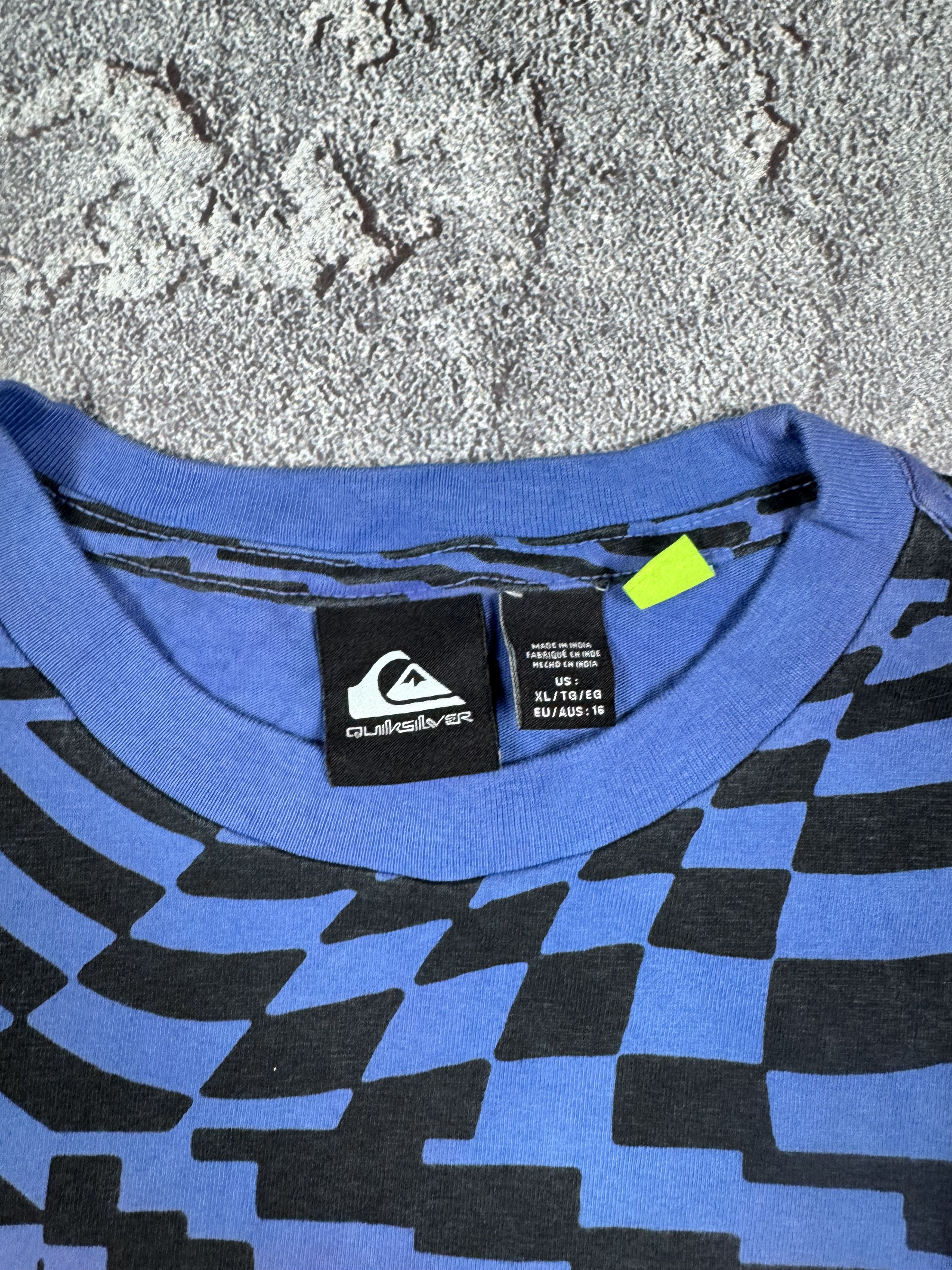 Quiksilver Quiksilver Multi Surfing T-Shirt Tee Y2K 2000s Size XL Retro Size US XL / EU 56 / 4 - 4 Thumbnail