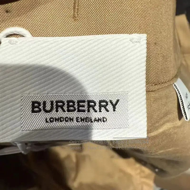 Burberry Burberry Khaki Cotton Women's Shorts. Size 28" / US 6 / IT 42 - 3 Thumbnail