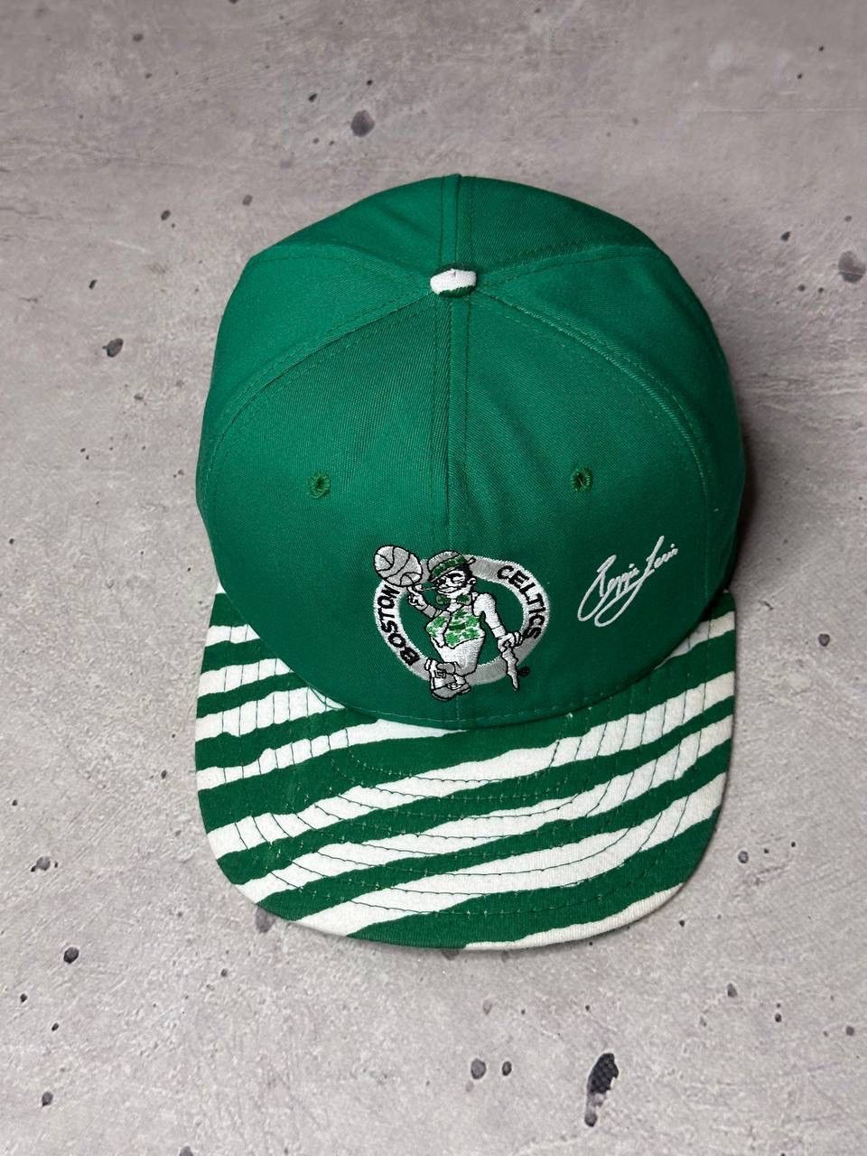 NBA × Vintage Larry Bird Boston Celtics Made in USA SnapBack Cap Rare 90s Size ONE SIZE - 3 Thumbnail