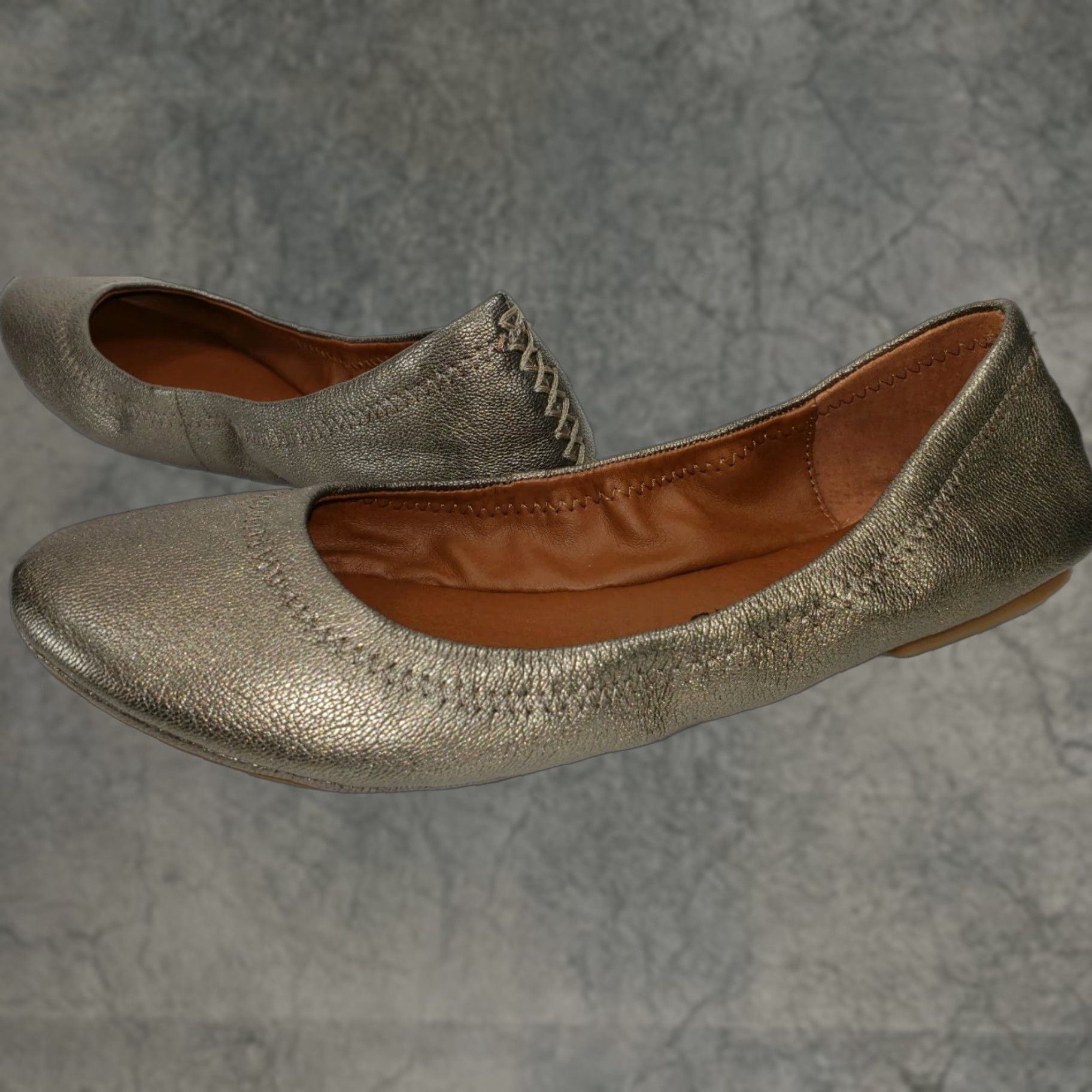 Lucky Brand Lucky Brand Ballet Flats Women US 6 M Pewter Metallic Leather Flat Slip-On Comfortable Cushioned Lined Padded Solid Pattern Barn 6M Size US 6 / IT 36 - 1 Thumbnail