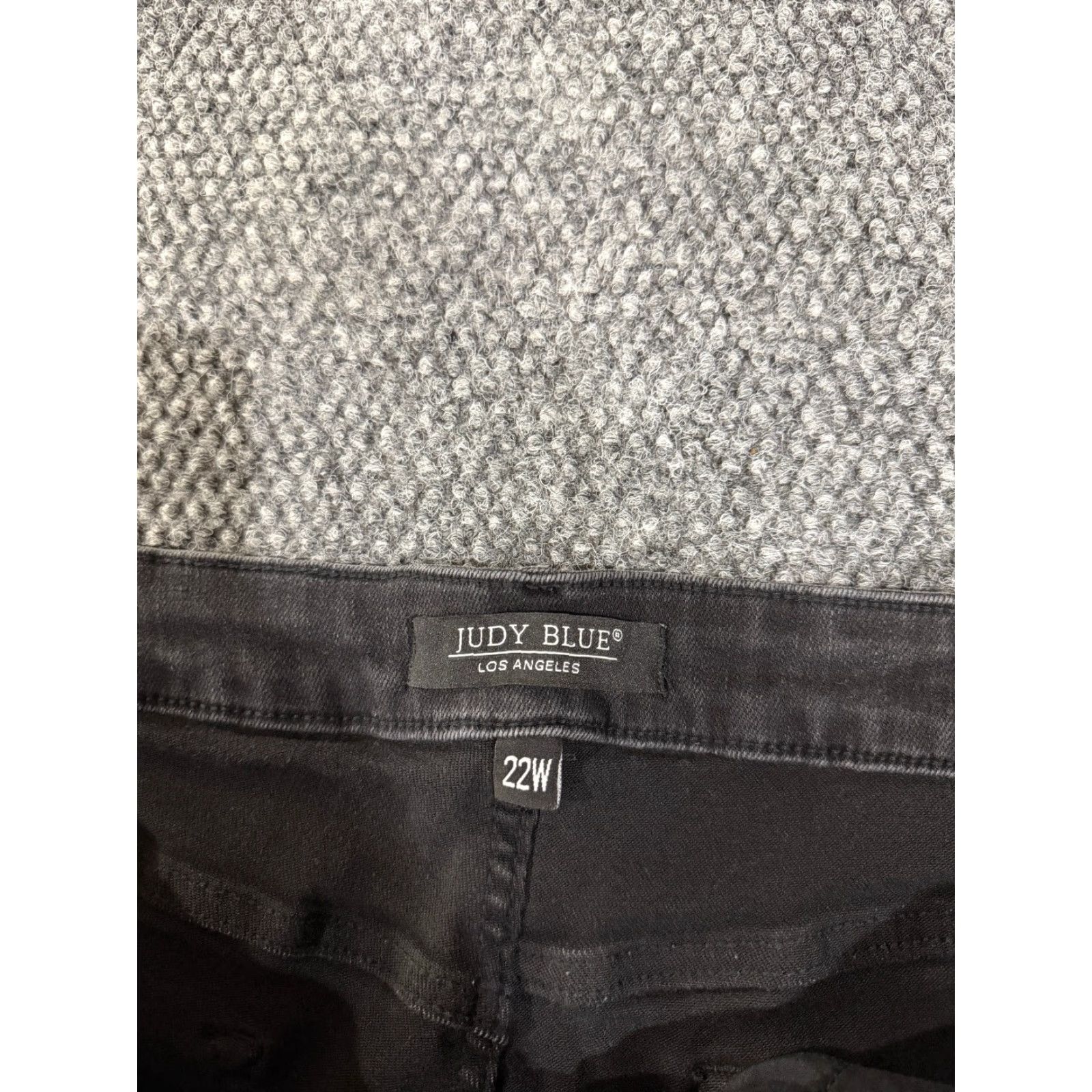Denime Judy Blue jeans Womens 22W Black Distressed Skinny Stretch Denim Slim Pockets 5-Pocket Design High Rise 32 In Inseam Jeans Size 40" / US 18 - 3 Thumbnail