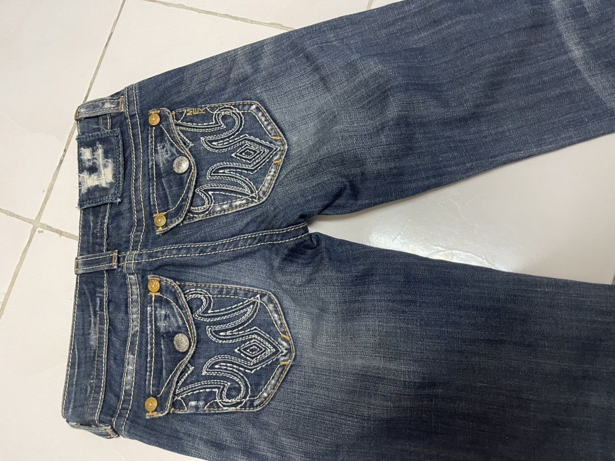 Japanese Brand 90’s FLARE JEANS BOOT CUT LOW RISE DISTRESSES Size US 29 - 4 Thumbnail