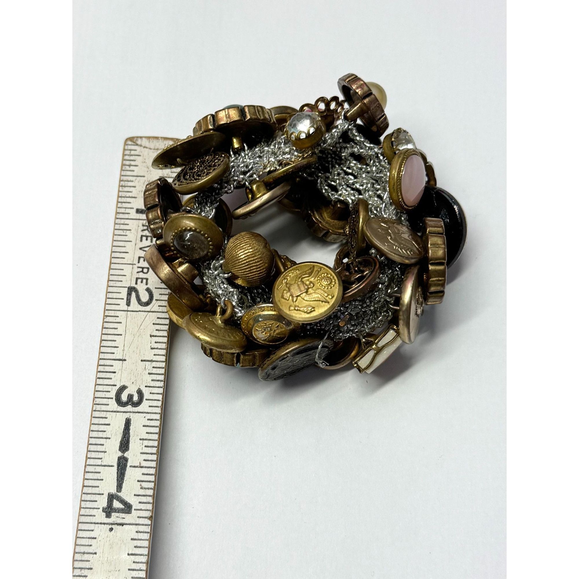 Vintage Vintage estate button charm handmade stretch bracelet Size ONE SIZE - 5 Thumbnail