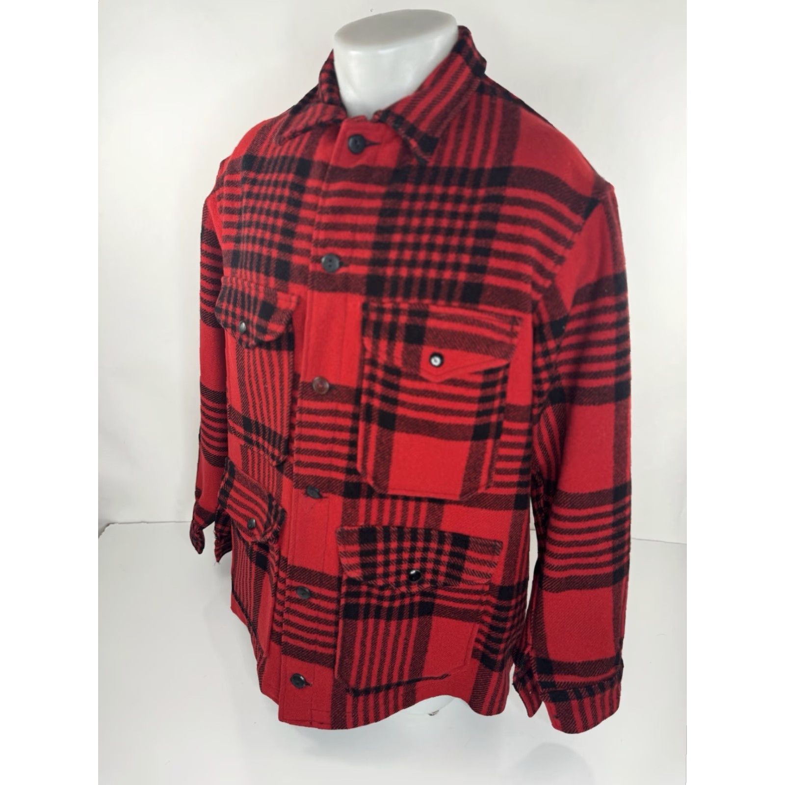 Pendleton Pendleton - Vintage Mackinaw WOOL Plaid Hunting Ranch Field L Jacket Coat Mens Size L Red / Black 90s Size US L / EU 52-54 / 3 - 3 Thumbnail