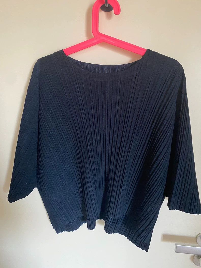 Issey Miyake Issey Miyake Dark blue long sleeves Size L / US 10 / IT 46 - 1 Thumbnail