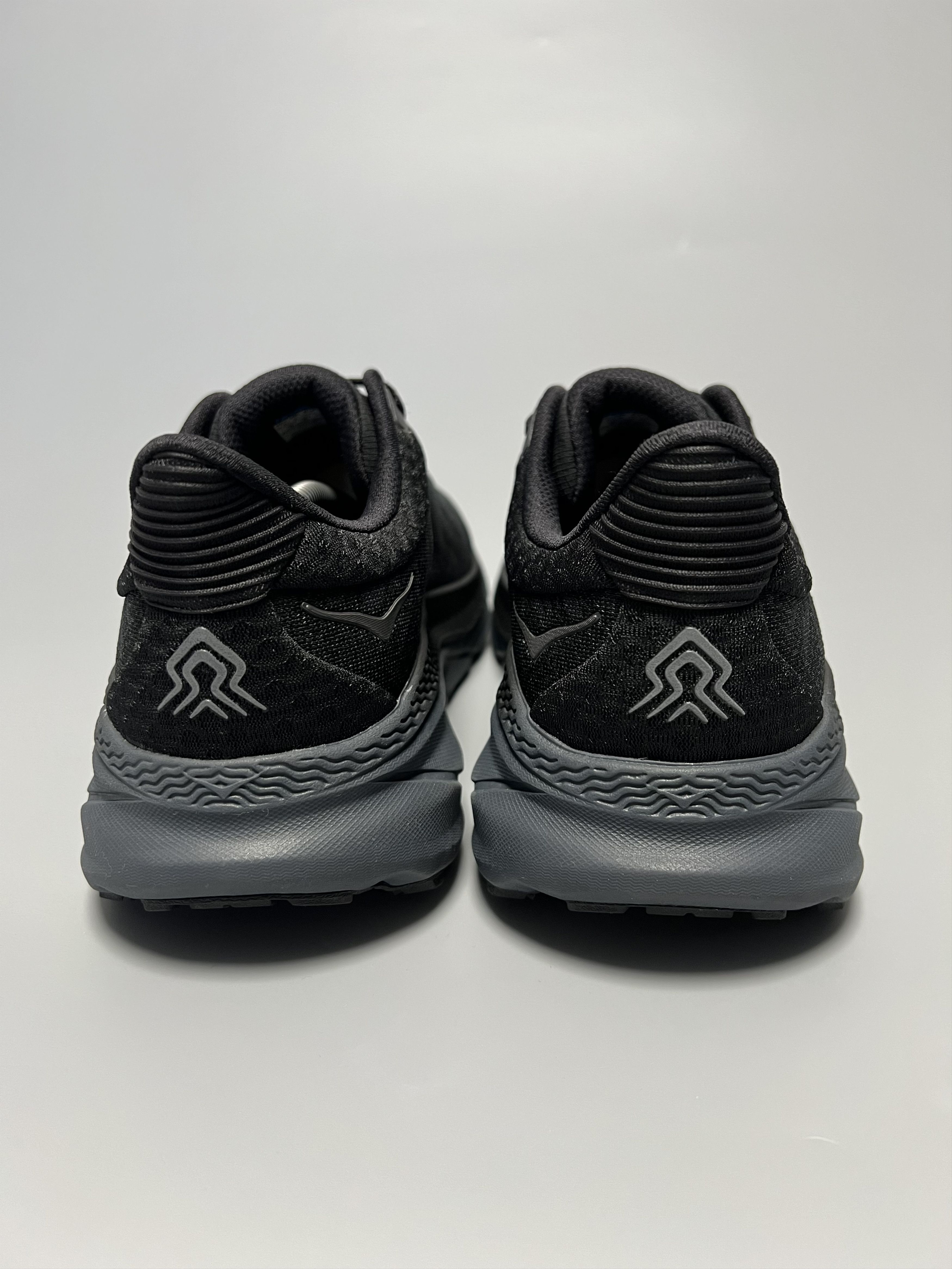 Hoka 9.5EE Hoka One One Challenger ATR 7 Wide Running Shoes Size US 9.5 / EU 42-43 - 3 Thumbnail