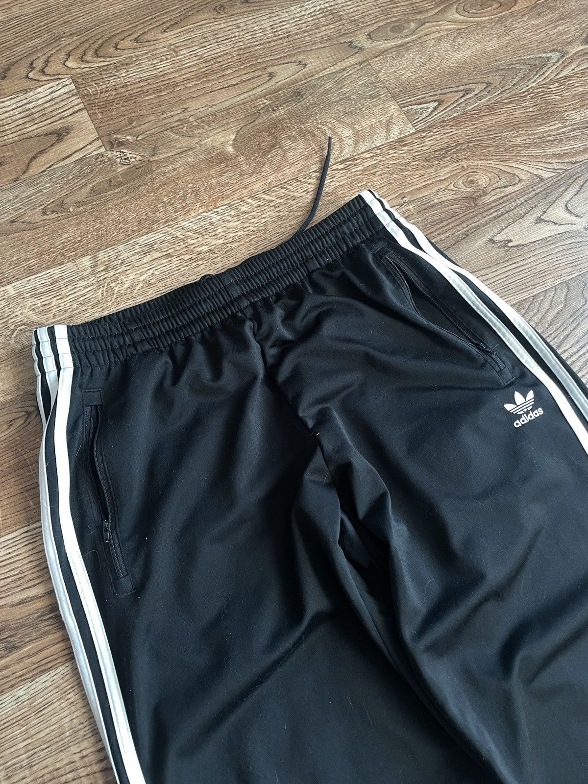 Adidas × Vintage Vintage Y2K Adidas Black Trackpants balenci style pants Size US 32 / EU 48 - 3 Thumbnail