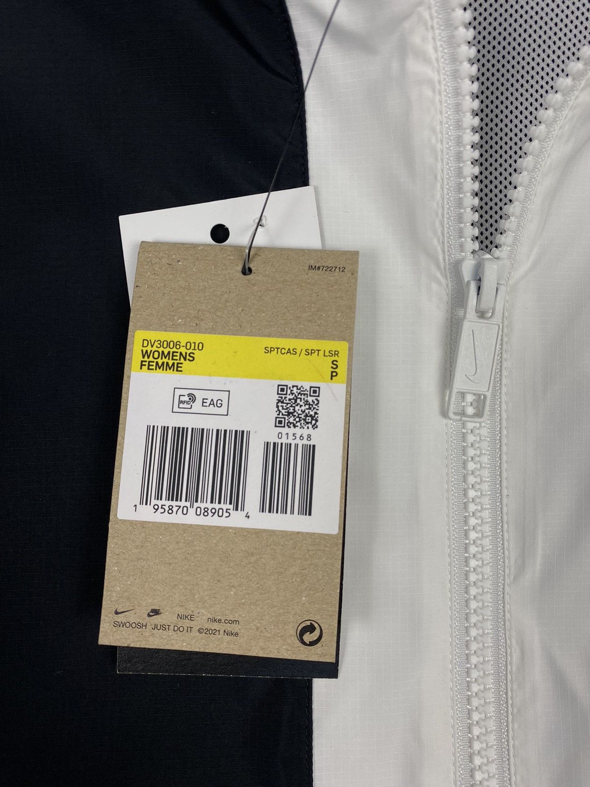 Nike New Nike Swoosh Big Logo Nylon Y2K Drill Jacket Bomber Size S / US 4 / IT 40 - 11 Thumbnail