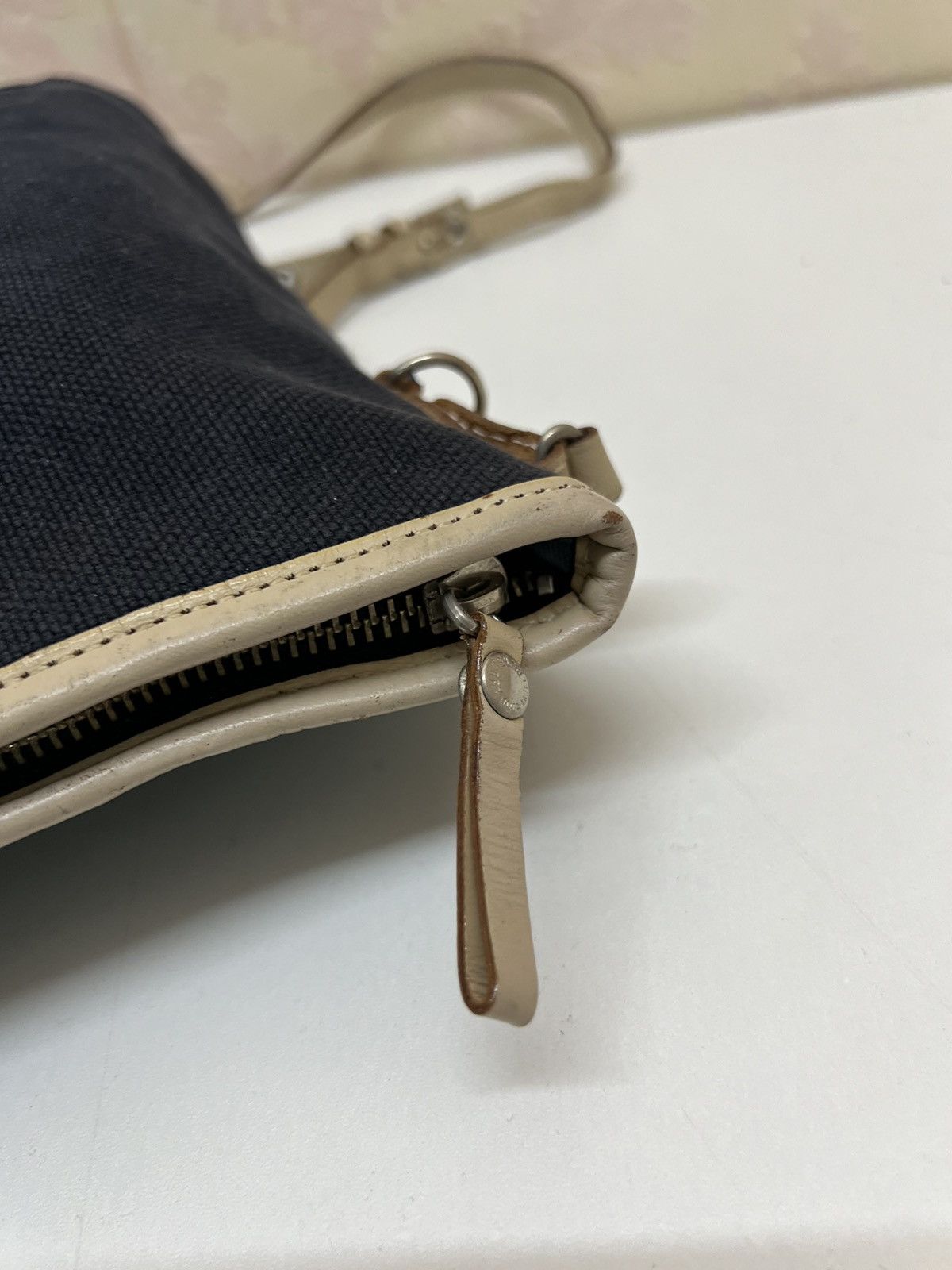 Burberry Vintage Burberry Blue Label Sling Bag Size ONE SIZE - 9 Thumbnail