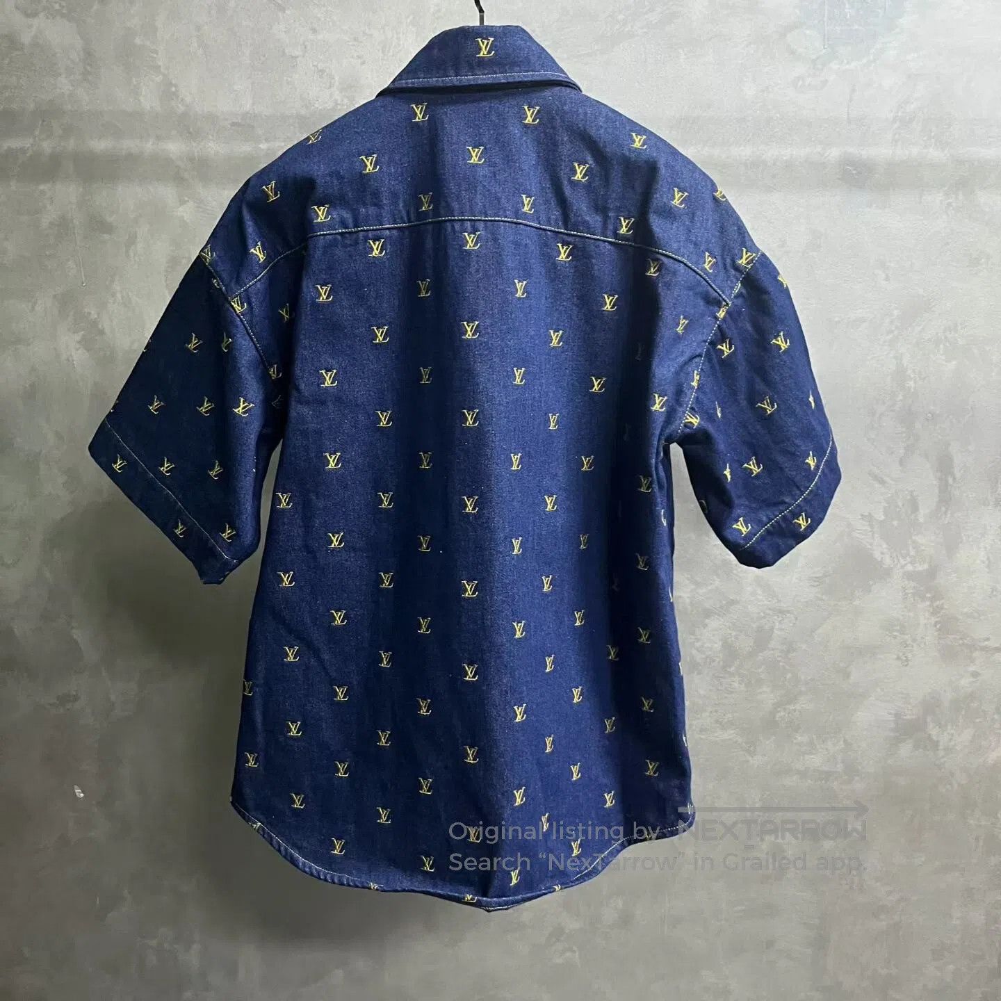 Louis Vuitton Louis Vuitton Blue logo embroidered single-button pointed- Size US L / EU 52-54 / 3 - 5 Thumbnail