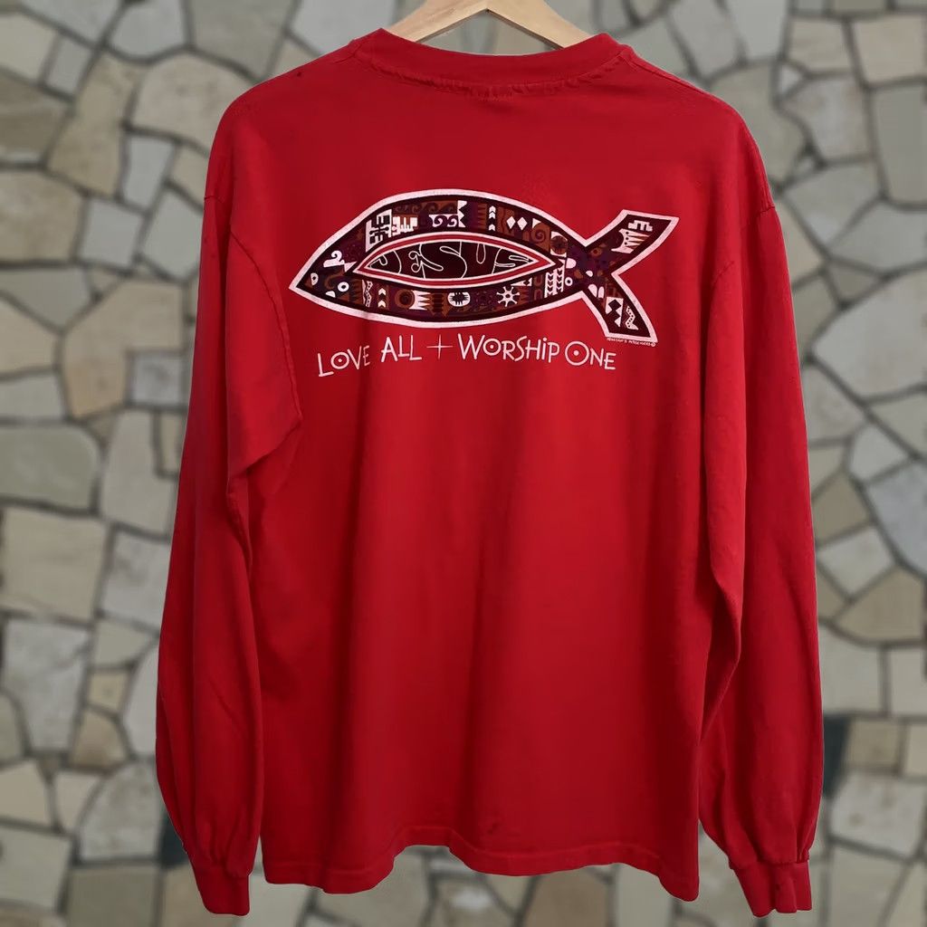 Vintage VINTAGE Red Bar Anvil Tee Distressed Jesus Ichthys Love All Worship One Long Sleeve T-Shirt Red Large Size US L / EU 52-54 / 3 - 1 Thumbnail