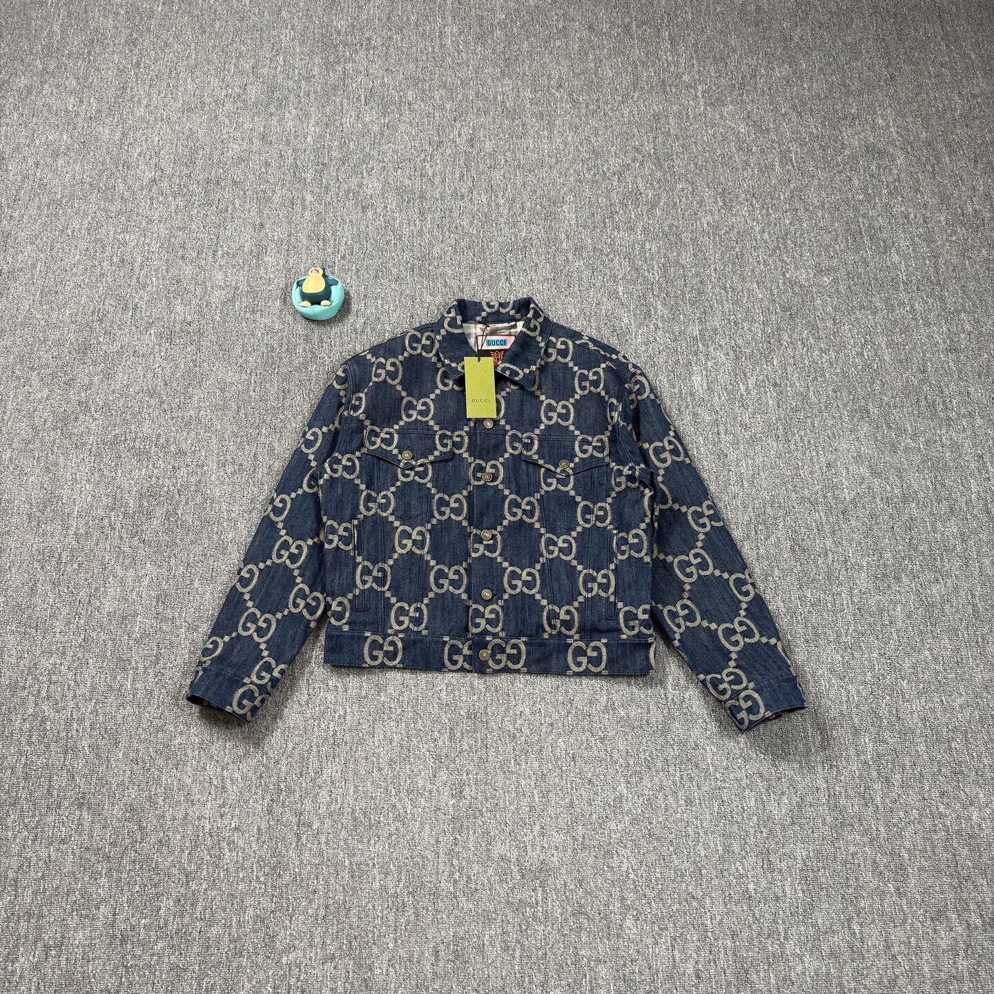 Gucci Gucci blue all-over print denim jacket Size US M / EU 48-50 / 2 - 1 Thumbnail