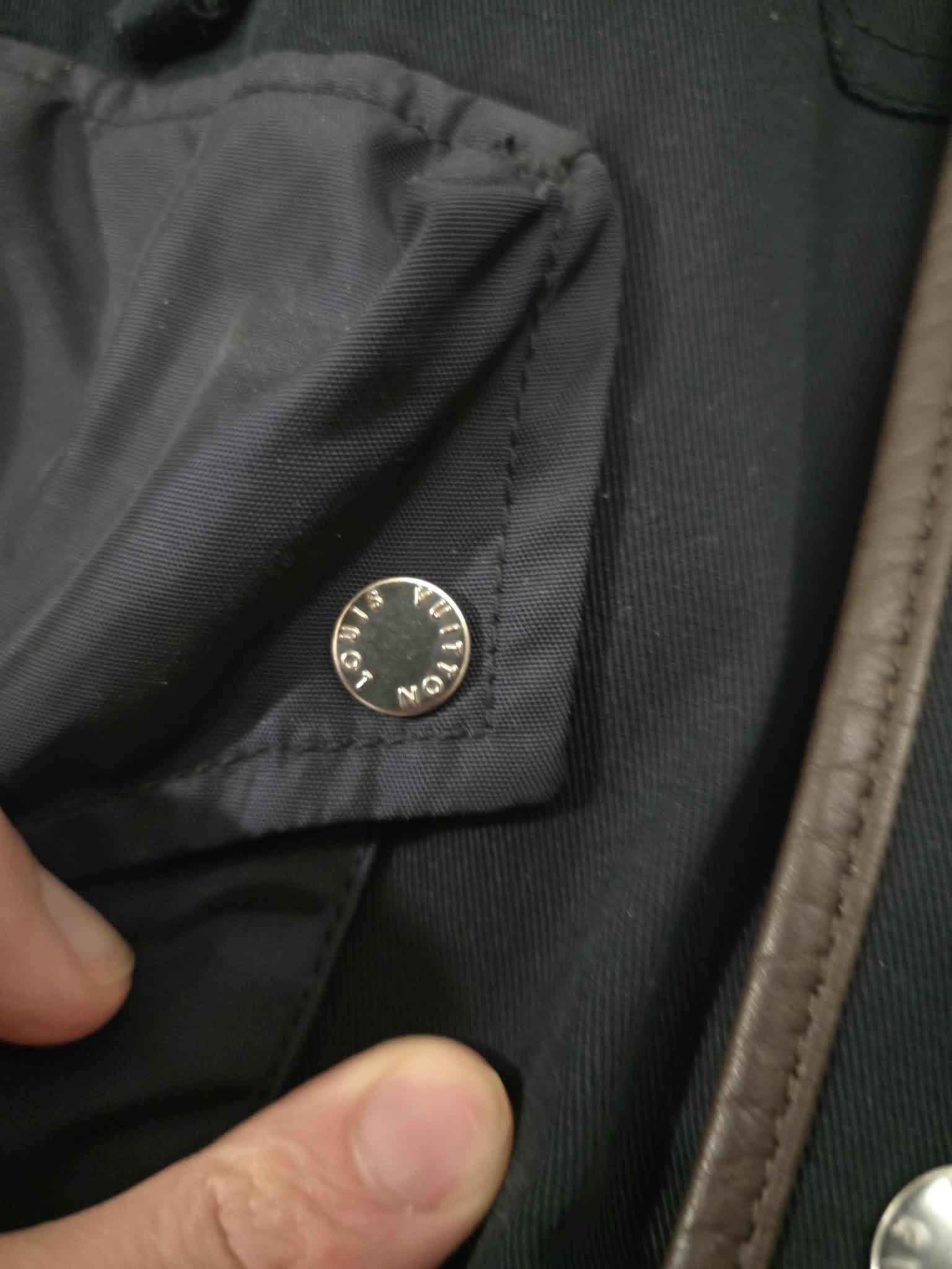 Louis Vuitton Louis Vuitton Kim Jones Era Utility acket 54 BUTTON MISSING Size US L / EU 52-54 / 3 - 5 Thumbnail