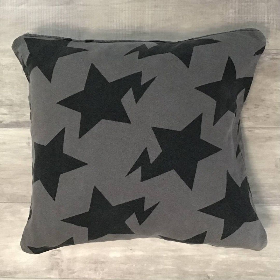 Bape × Nigo BAPE STA Cushion Pillow Gray a bathing ape star NIGO Size ONE SIZE - 1 Thumbnail