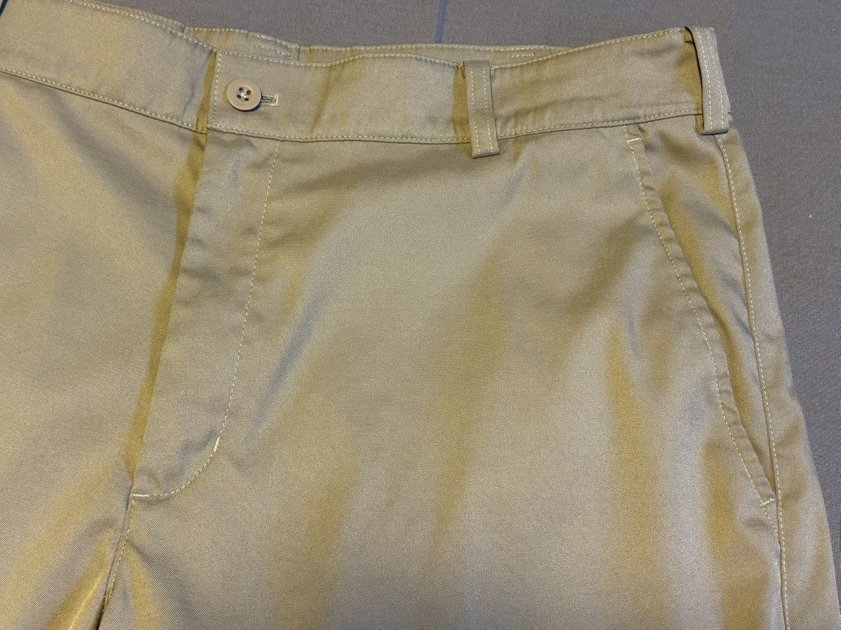 Nike Nike Golf Tour Performance Dri-FIT Shorts Khaki Flat Front Size US 33 - 3 Thumbnail
