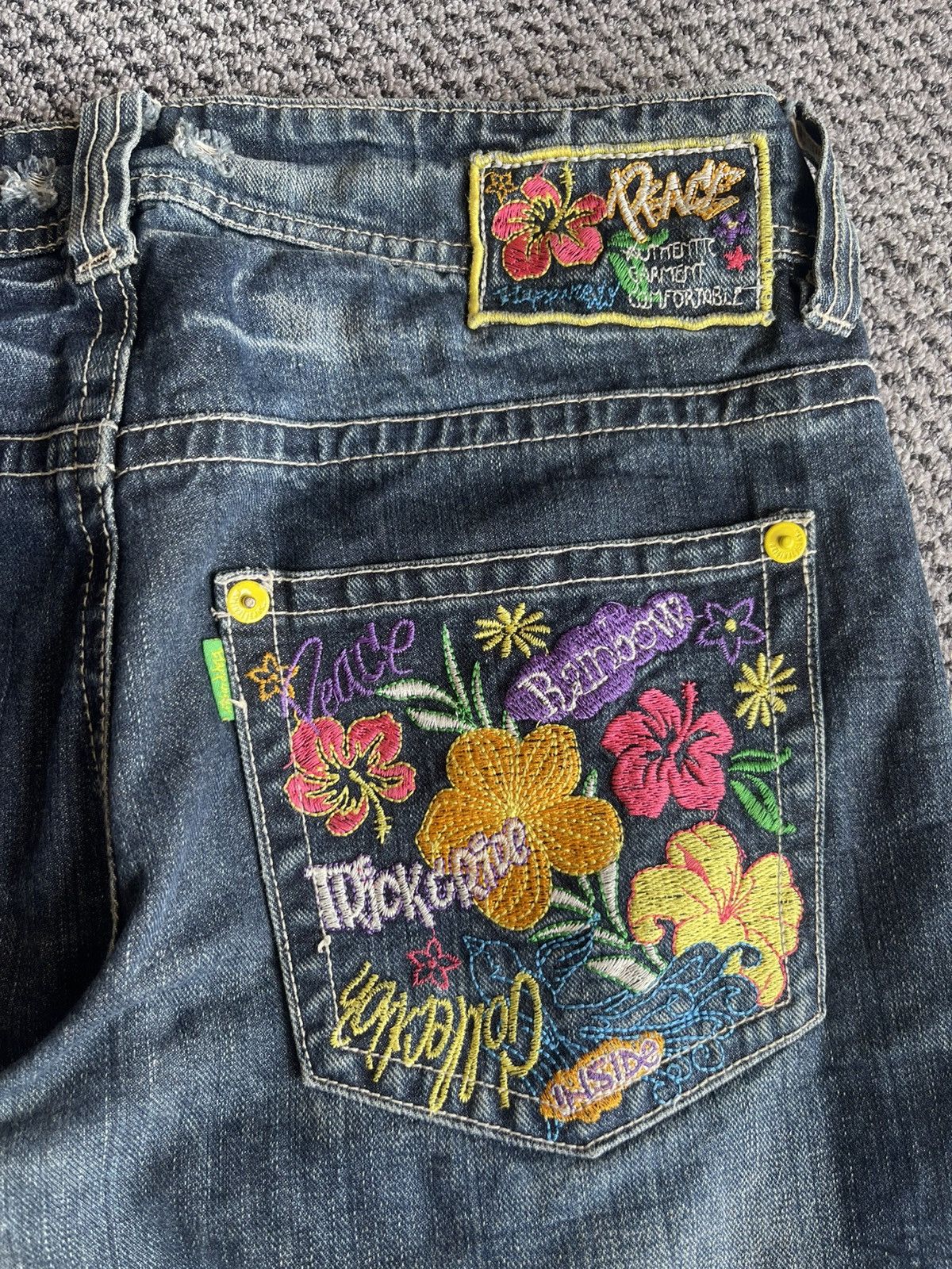 Designer × Japanese Brand Surf Hawaii Y2K Jeans Embroidery Floral Pocket Size US 34 / EU 50 - 4 Thumbnail