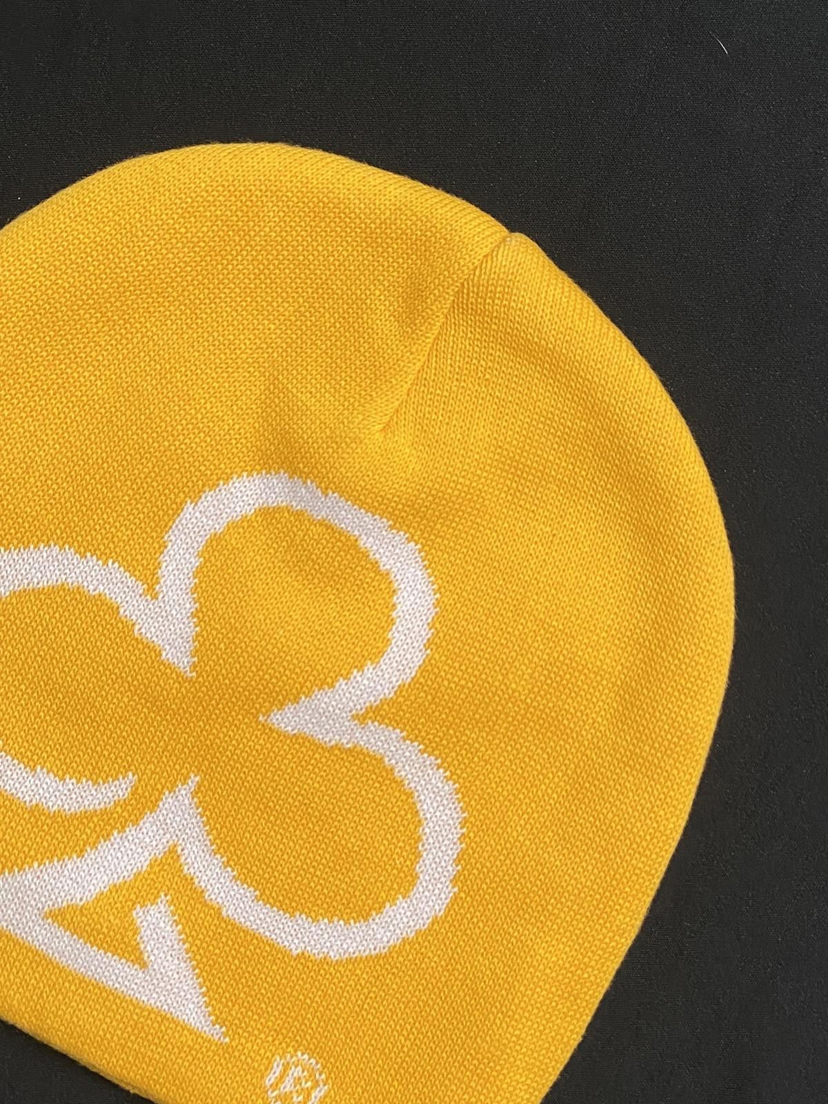 Japanese Brand Rare The Loyalty Club Graphic No Cuff Knit Skull Cap Beanie Size ONE SIZE - 3 Thumbnail