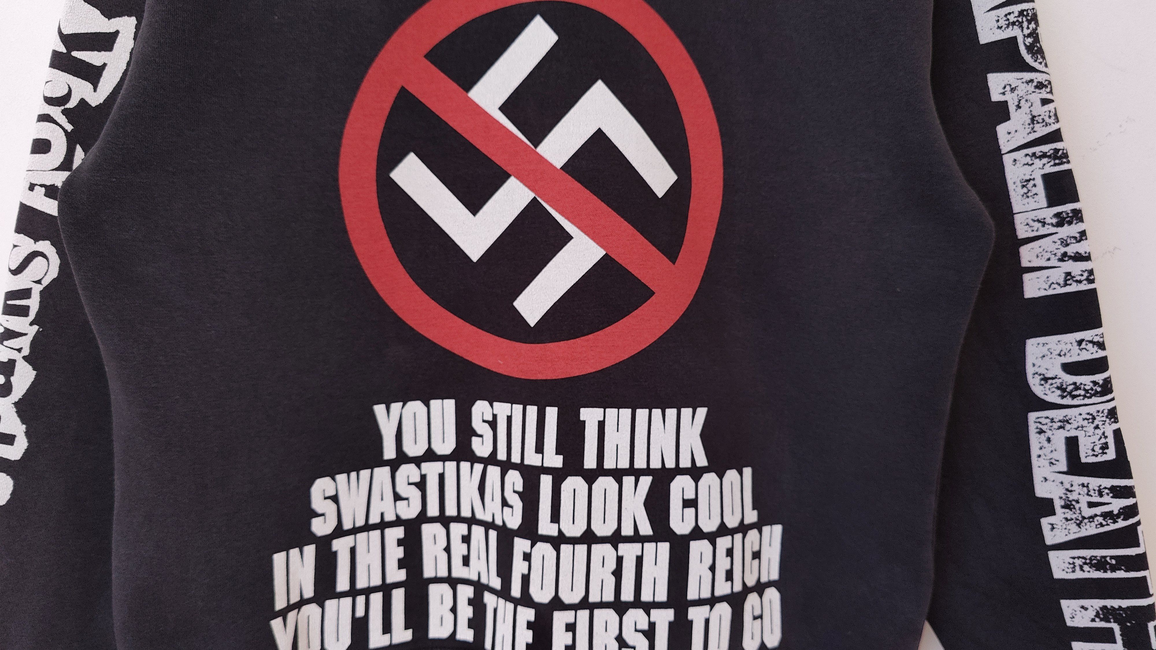 Band Tees Napalm Death Nazi Punks F Off Vintage Official Y2K Hoodie Size US M / EU 48-50 / 2 - 5 Thumbnail