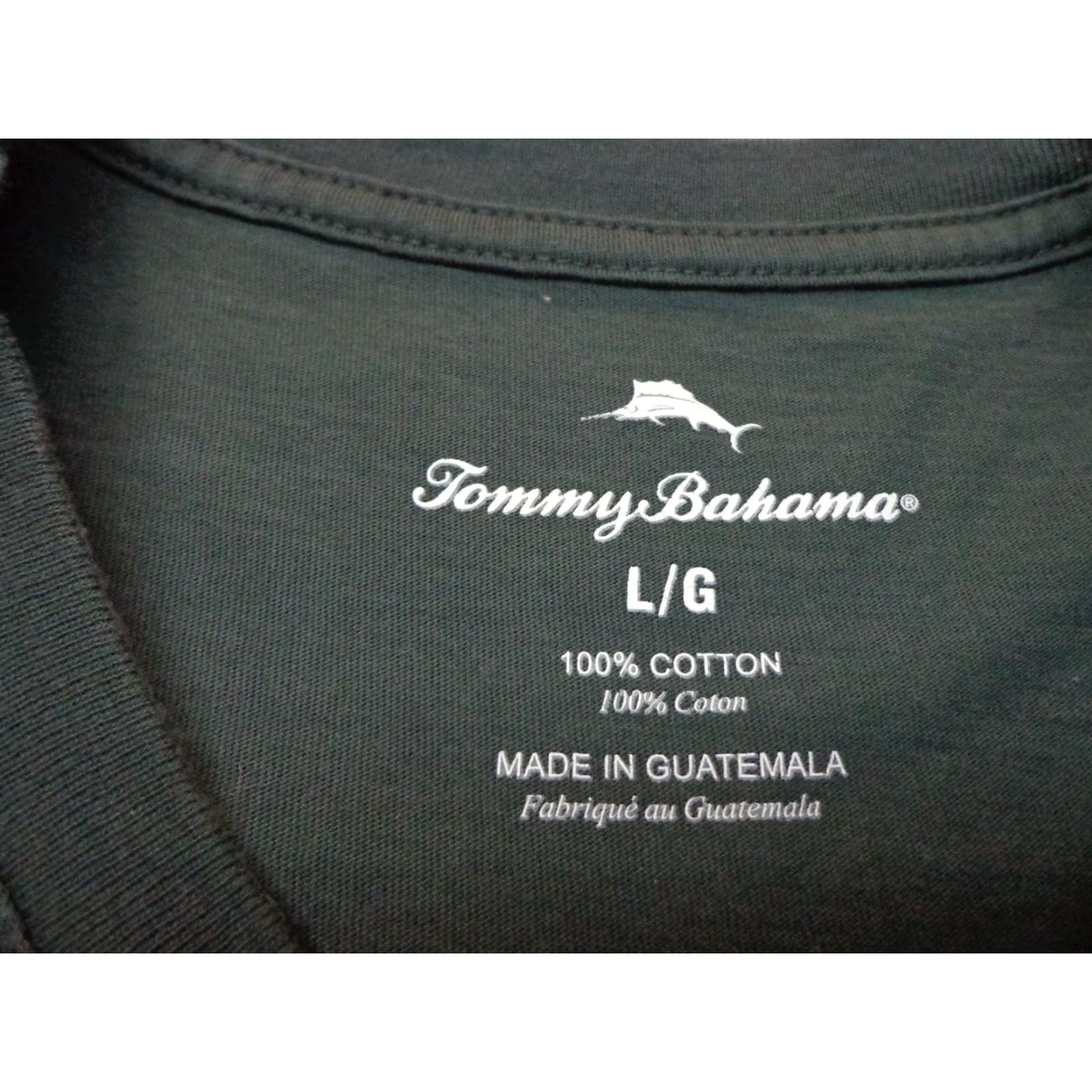 Tommy Bahama Tommy Bahama T-Shirt Gray Logo Short Sleeve Crew Neck Size L Mens Golf Flag Beach Classic 2000s Summer/ Fall/ Spring/ Winter Size US L / EU 52-54 / 3 - 6 Thumbnail