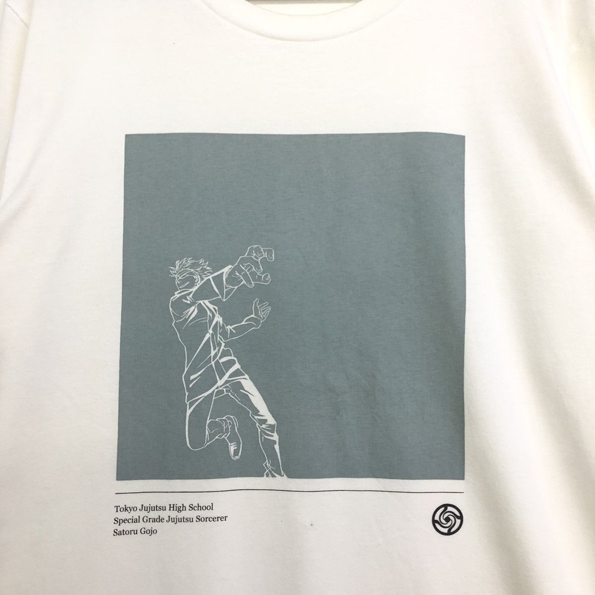 Anime Uniqlo X Jujutsu Kaisen Anime Gojo Satoru Tshirt Size US XL / EU 56 / 4 - 3 Thumbnail
