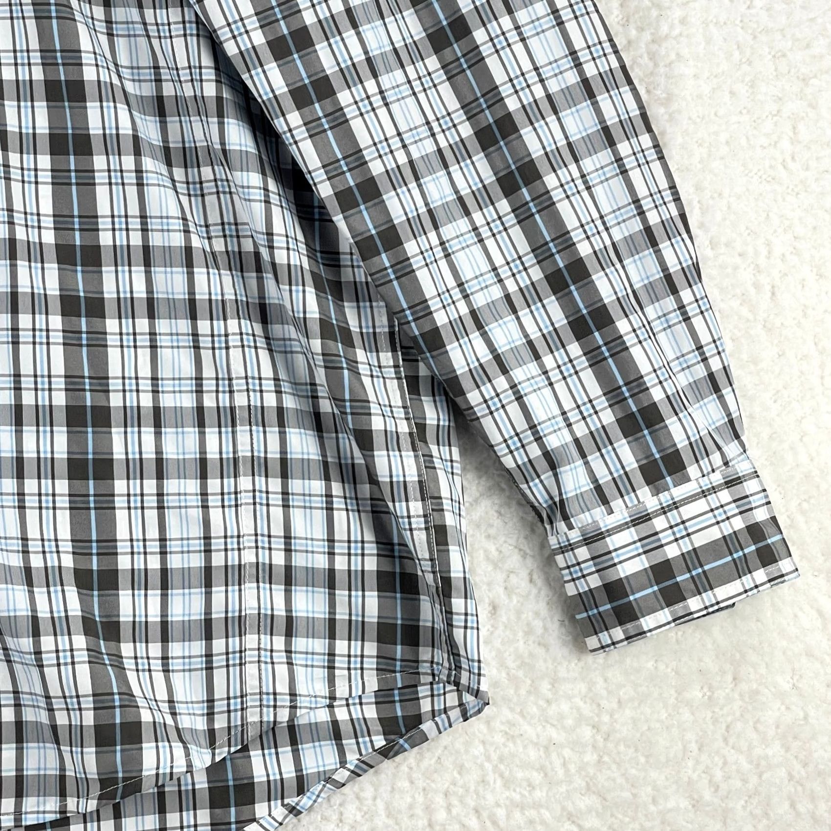 Vintage Duluth Trading Co. Gray Plaid Button-Down Shirt Mens Long Sleeve Size XLT Tall Gray Plaid Shirt Mens Long Sleeve Duluth Trading Co. Size US XL / EU 56 / 4 - 5 Thumbnail