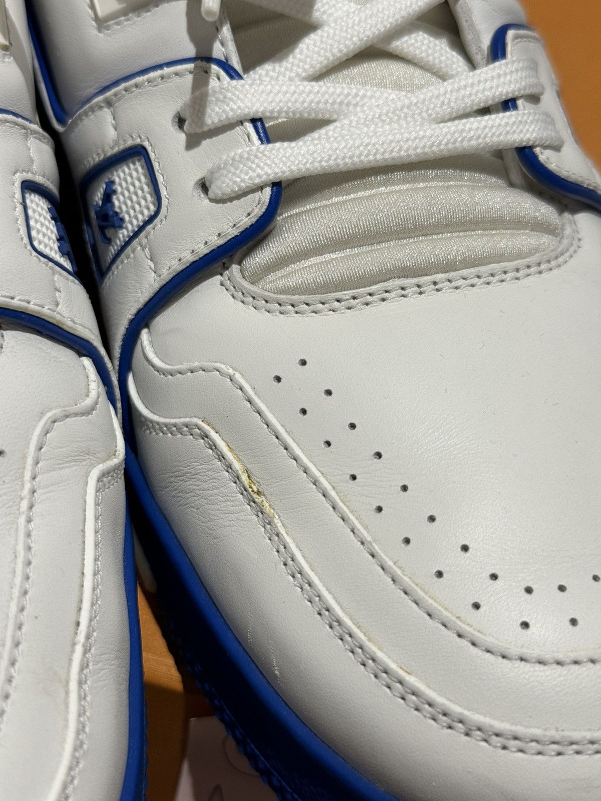 Louis Vuitton Louis Vuitton Trainer Size US 9 / EU 42 - 11 Thumbnail