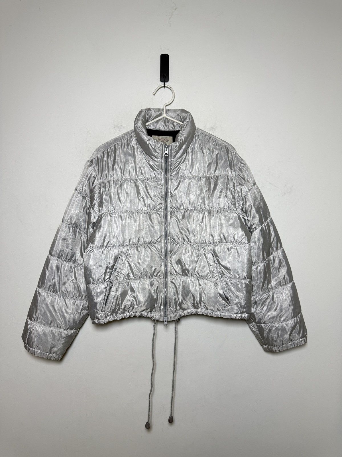 Giorgio Armani Armani Jeans silver metallic crop puffer jacket. Size US S / EU 44-46 / 1 - 4 Thumbnail