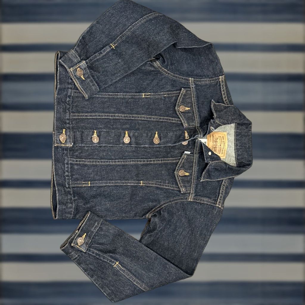 Levi's VINTAGE Levi's Trucker Denim Jacket Medium Blue Dark Wash Biker Womens 90s Size M / US 6-8 / IT 42-44 - 1 Thumbnail