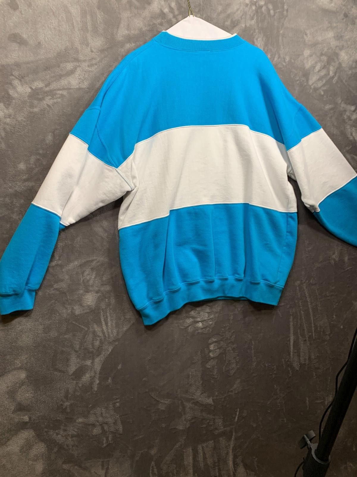 Designer 80s-90s, Mervyns Cheetah Striped Sweatshirt Teal/White (103) Size US XXL / EU 58 / 5 - 5 Thumbnail