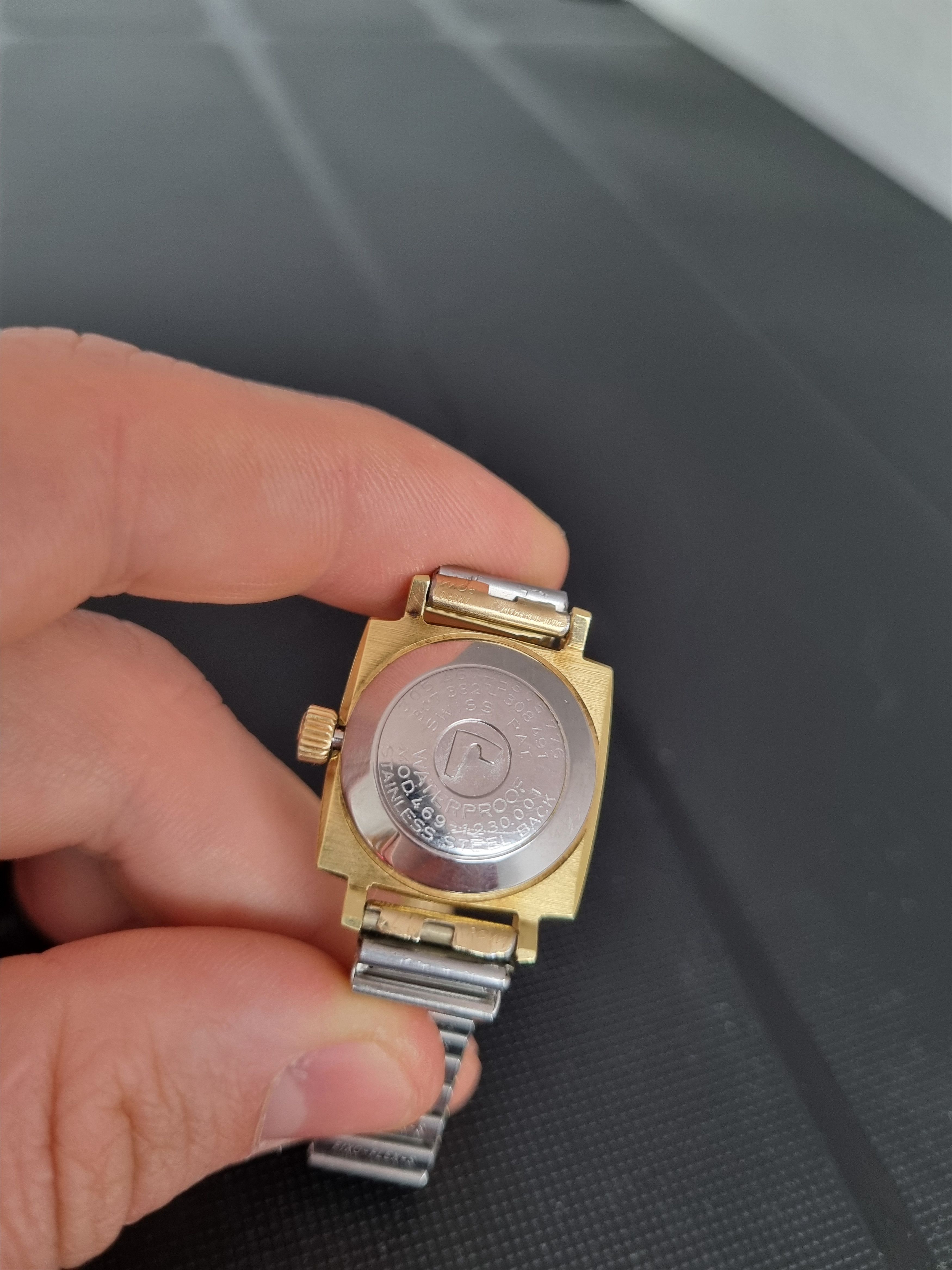 ROAMER × Vintage Roamer STINGRAY Waterproof HAND-WINDING Vintage Watch Size ONE SIZE - 20 Thumbnail