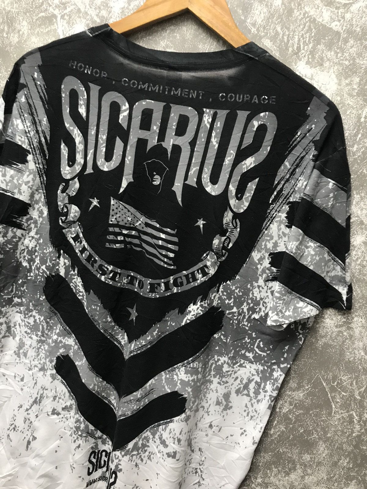 Affliction × Ed Hardy × Southpole Affliction Southpole Eagle Y2K Graphic Tee Size US L / EU 52-54 / 3 - 4 Thumbnail