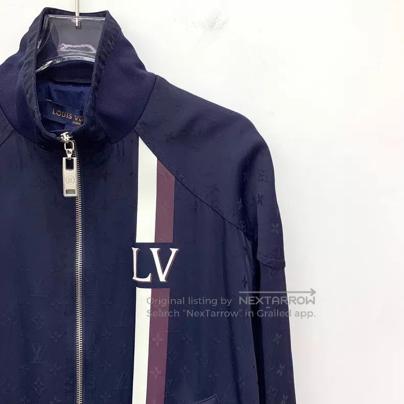 Louis Vuitton Louis Vuitton Dark blue stripe logo dark pattern presbyopi Size XS / US 0-2 / IT 36-38 - 3 Thumbnail
