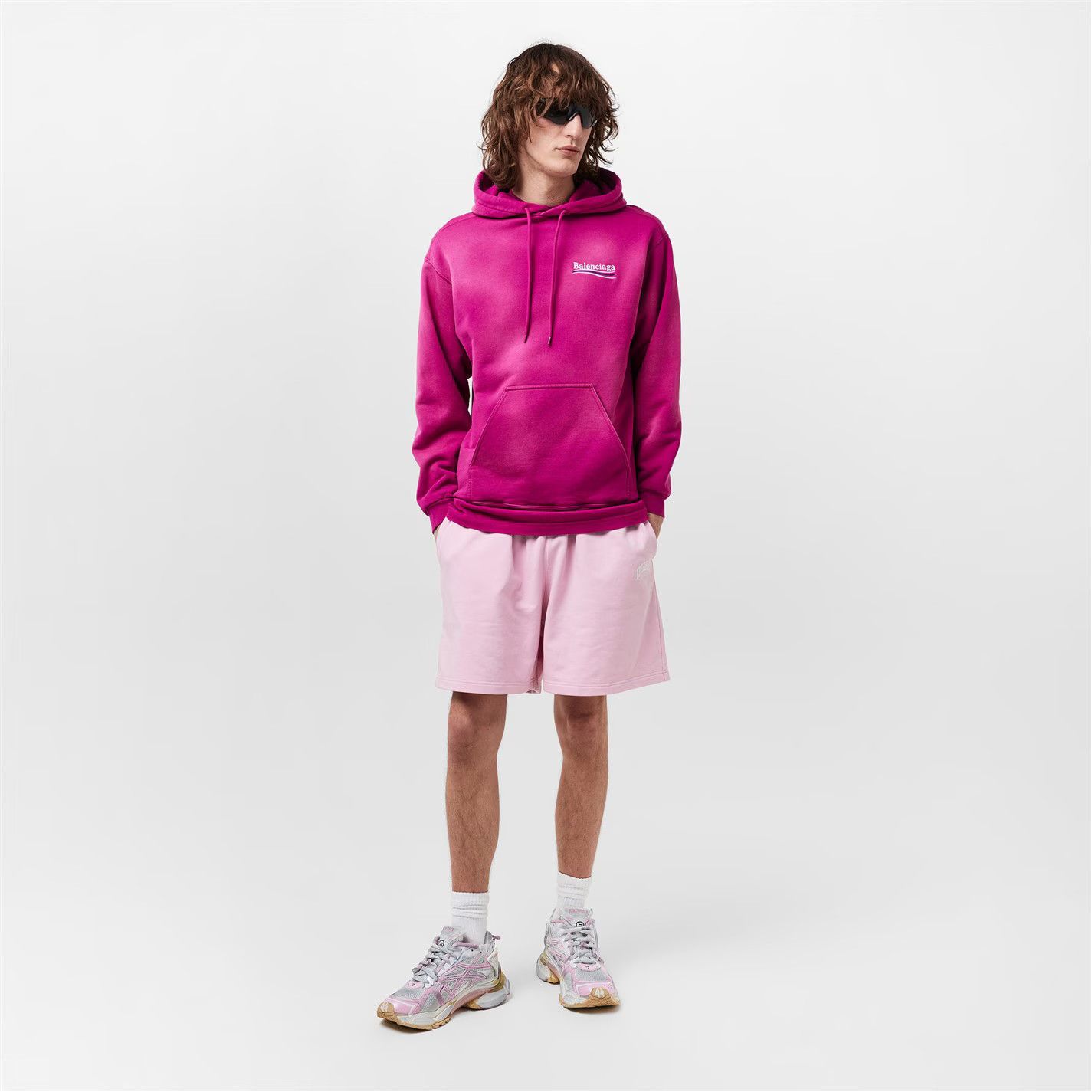 Balenciaga o1g2r1mq0226 Fleece Jogger Shorts In Pink Size US 34 / EU 50 - 6 Thumbnail