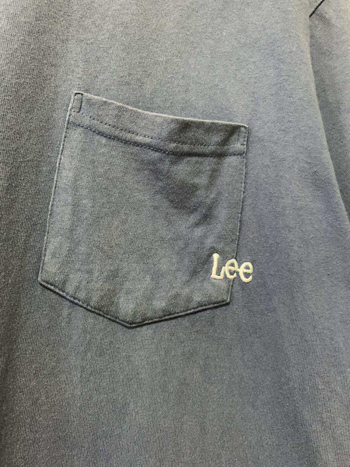 Lee Lee Blue Pocket T-Shirt Size US M / EU 48-50 / 2 - 5 Thumbnail