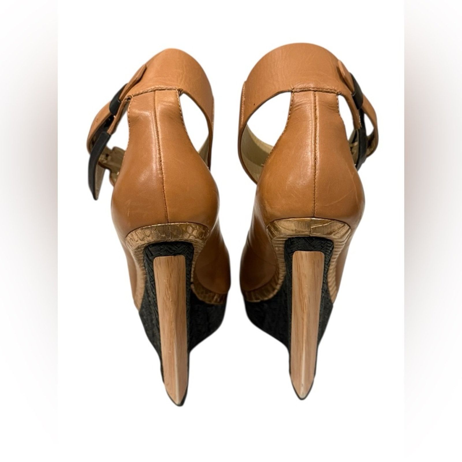Brian Atwood Brian Atwood: Alouette Wedge High Heel Size:8 Size US 8 / IT 38 - 3 Thumbnail