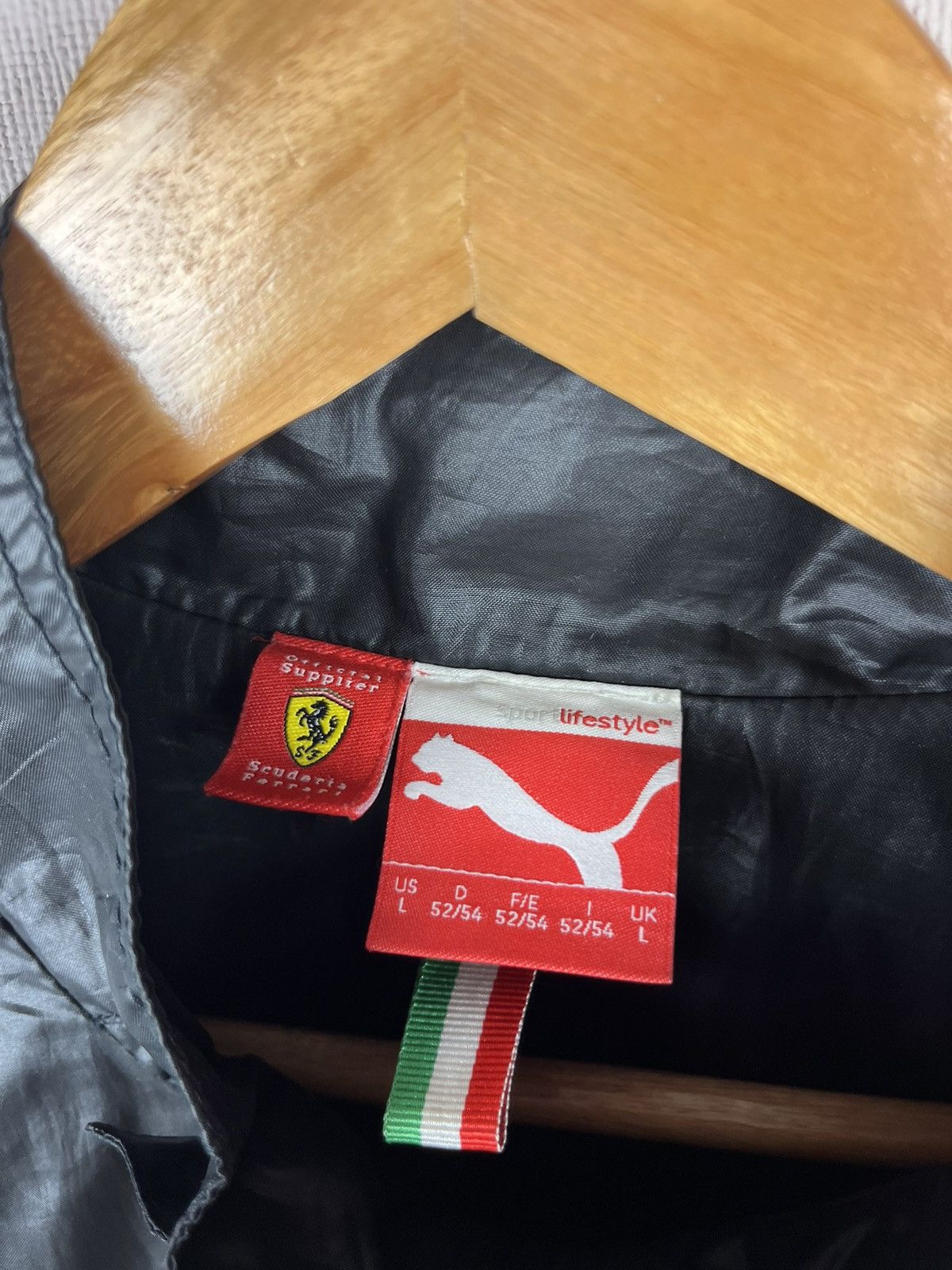 Ferrari × Puma Puma Scuderia Ferrari Premium Jacket Zip Up Black Men Size L Size US L / EU 52-54 / 3 - 5 Thumbnail
