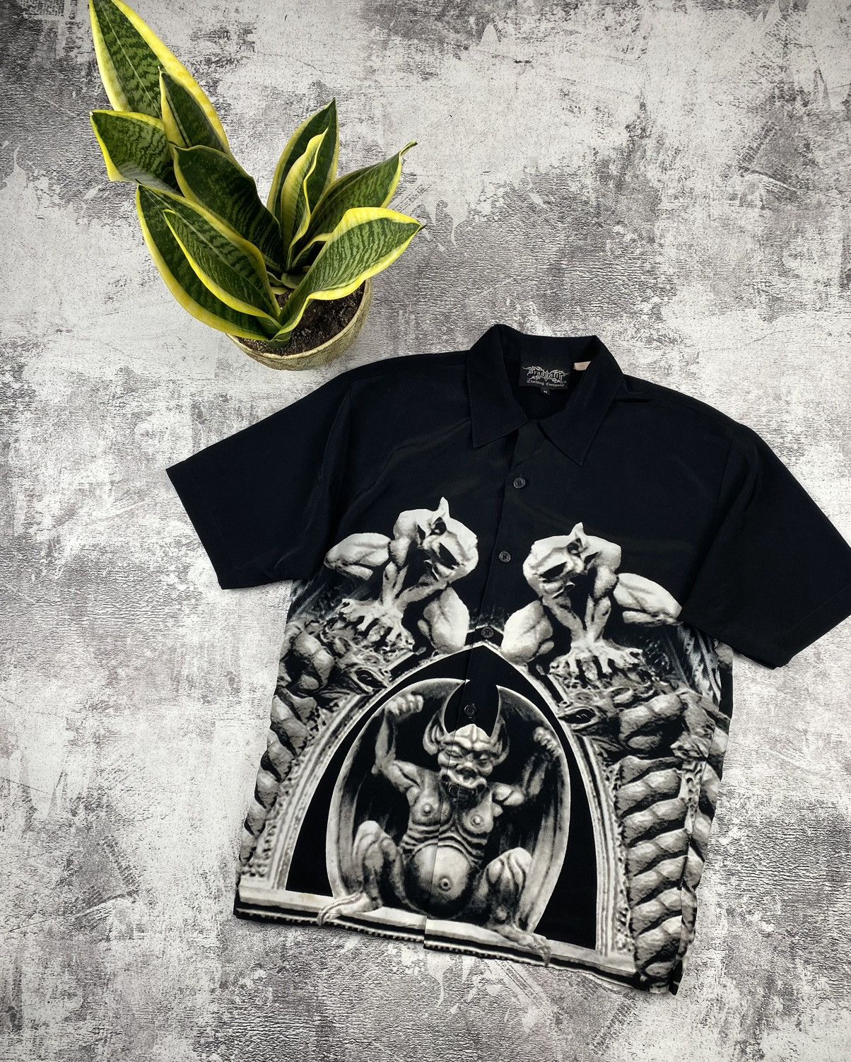 Dragonfly Vintage Dragonfly Made in USA Gargoyle Devil Monogram Shirt Size US M / EU 48-50 / 2 - 2 Thumbnail