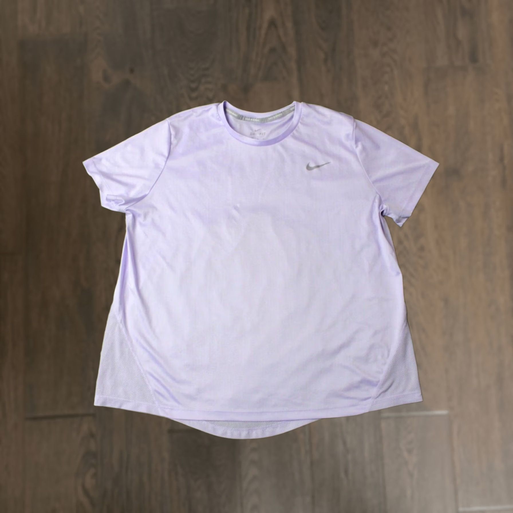 Nike NIKE DRI-FIT RUNNING SHIRT WOMEN XL Purple Size XL / US 12-14 / IT 48-50 - 1 Thumbnail
