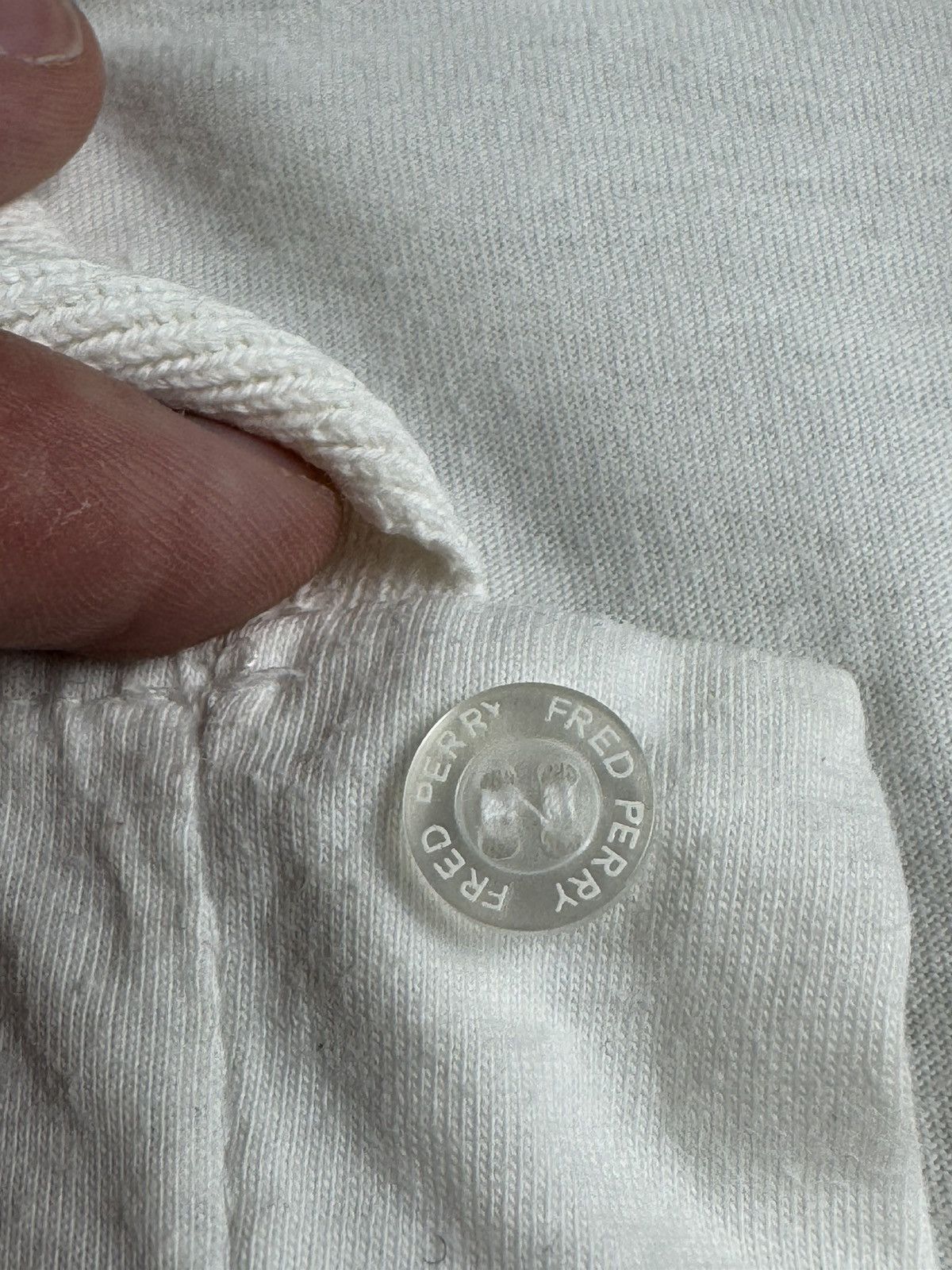 Fred Perry Fred Perry England Embroidered Retro Jersey Polo T Shirt Tee Size US XL / EU 56 / 4 - 13 Thumbnail