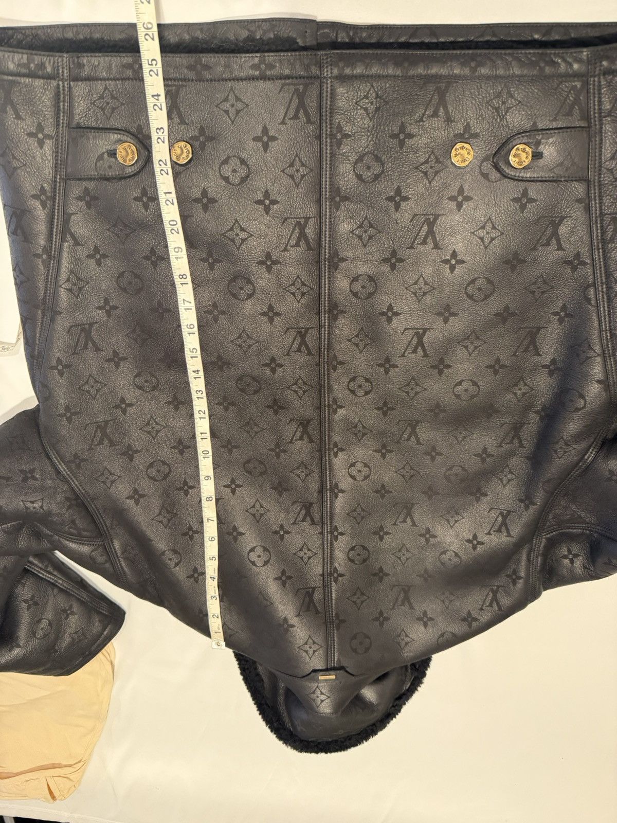 Louis Vuitton Louis vuitton shearling monogram jacket. 54/44/XL Size US L / EU 52-54 / 3 - 4 Thumbnail