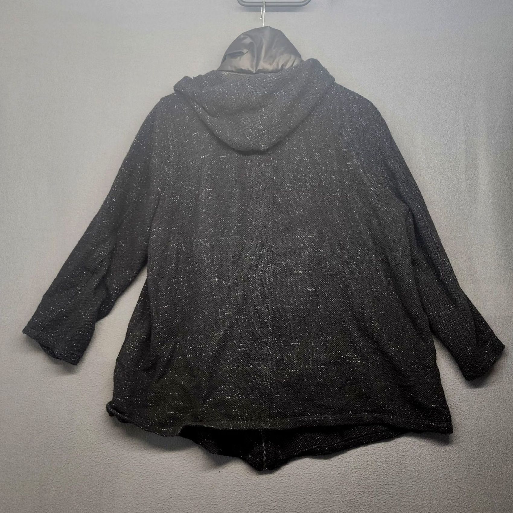 Vintage Chicos Zenergy Jacket Womens 3 US XL Black Detachable Lining Full Zip Hood Jacket Womens Long Sleeve Menagerie? Size L / US 10 / IT 46 - 3 Thumbnail