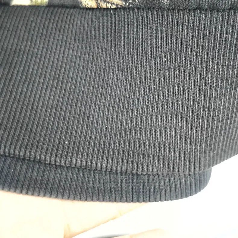 Givenchy Givenchy Round Neck Hoodie Size US M / EU 48-50 / 2 - 8 Thumbnail