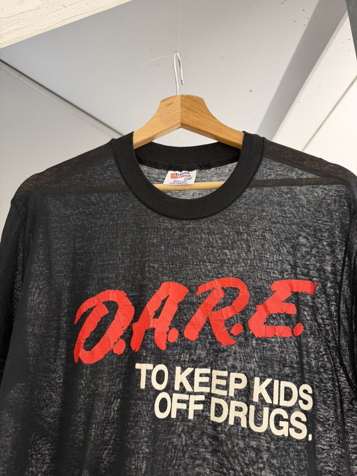 Vintage Vintage 80s D.A.R.E To Keep Kids Off Drugs T-Shirt Size US M / EU 48-50 / 2 - 2 Thumbnail