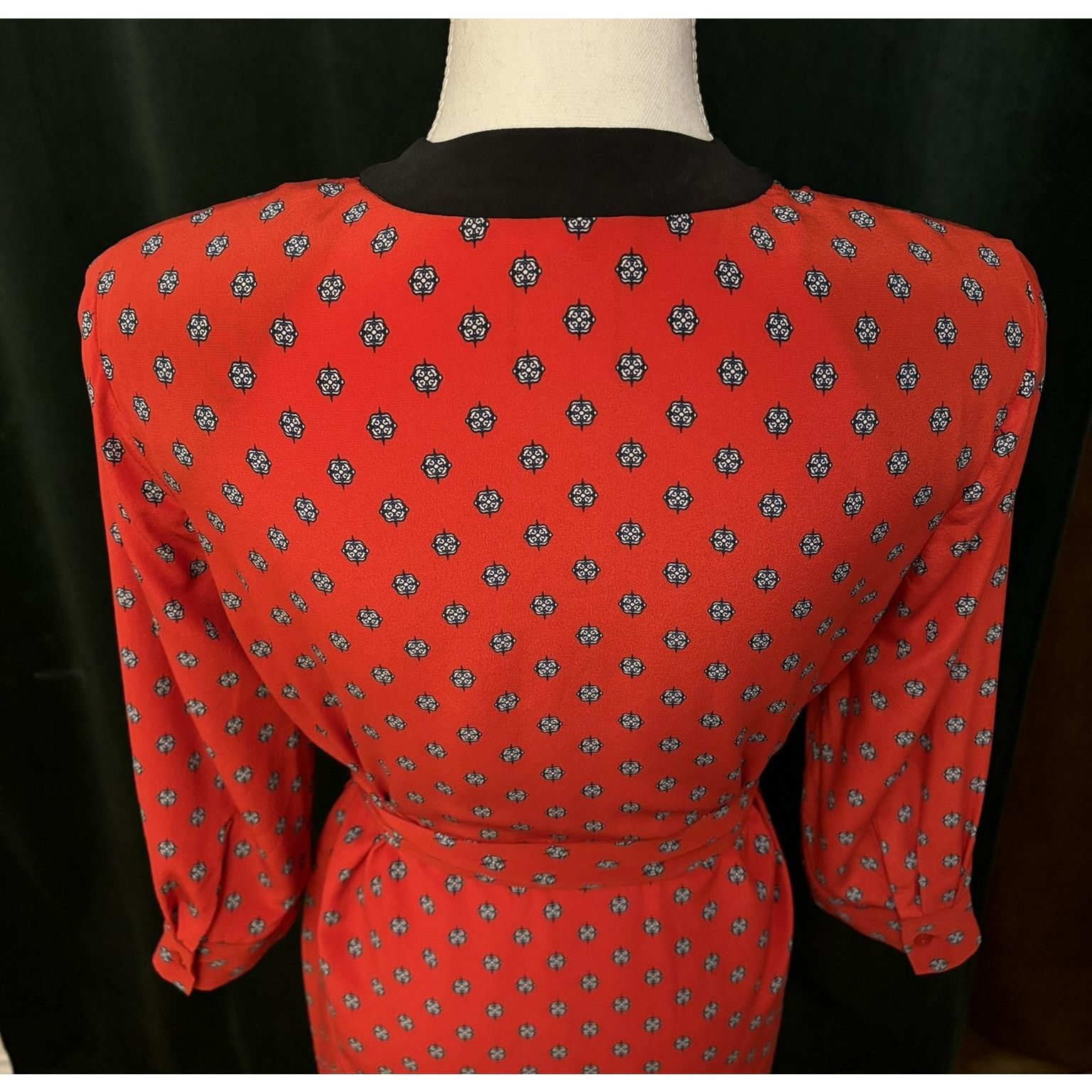 L'AGENCE L'Agence Silk Wrap Dress Red Navy Pattern Small Size S / US 4 / IT 40 - 6 Thumbnail