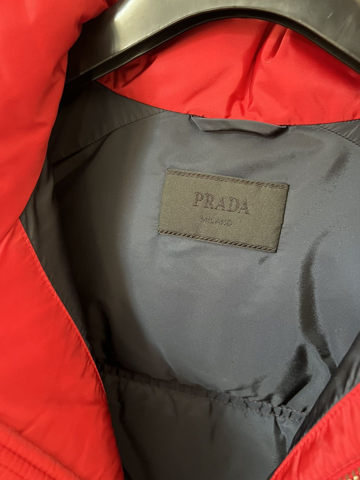 Prada Prada red pocket down puffer Size US L / EU 52-54 / 3 - 3 Thumbnail