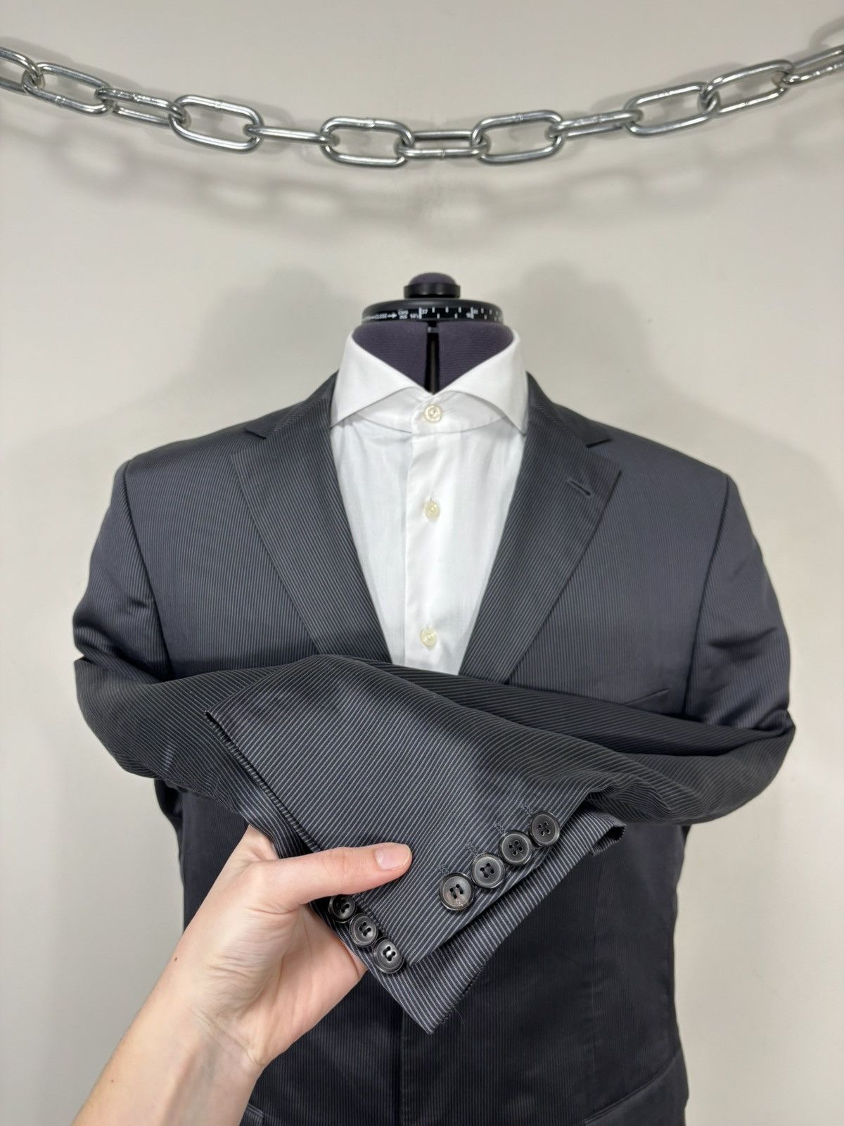 Hugo Boss Hugo Boss Rossellini/Movie Men’s 2-Piece Gray Silk Suit Size 40R - 7 Thumbnail