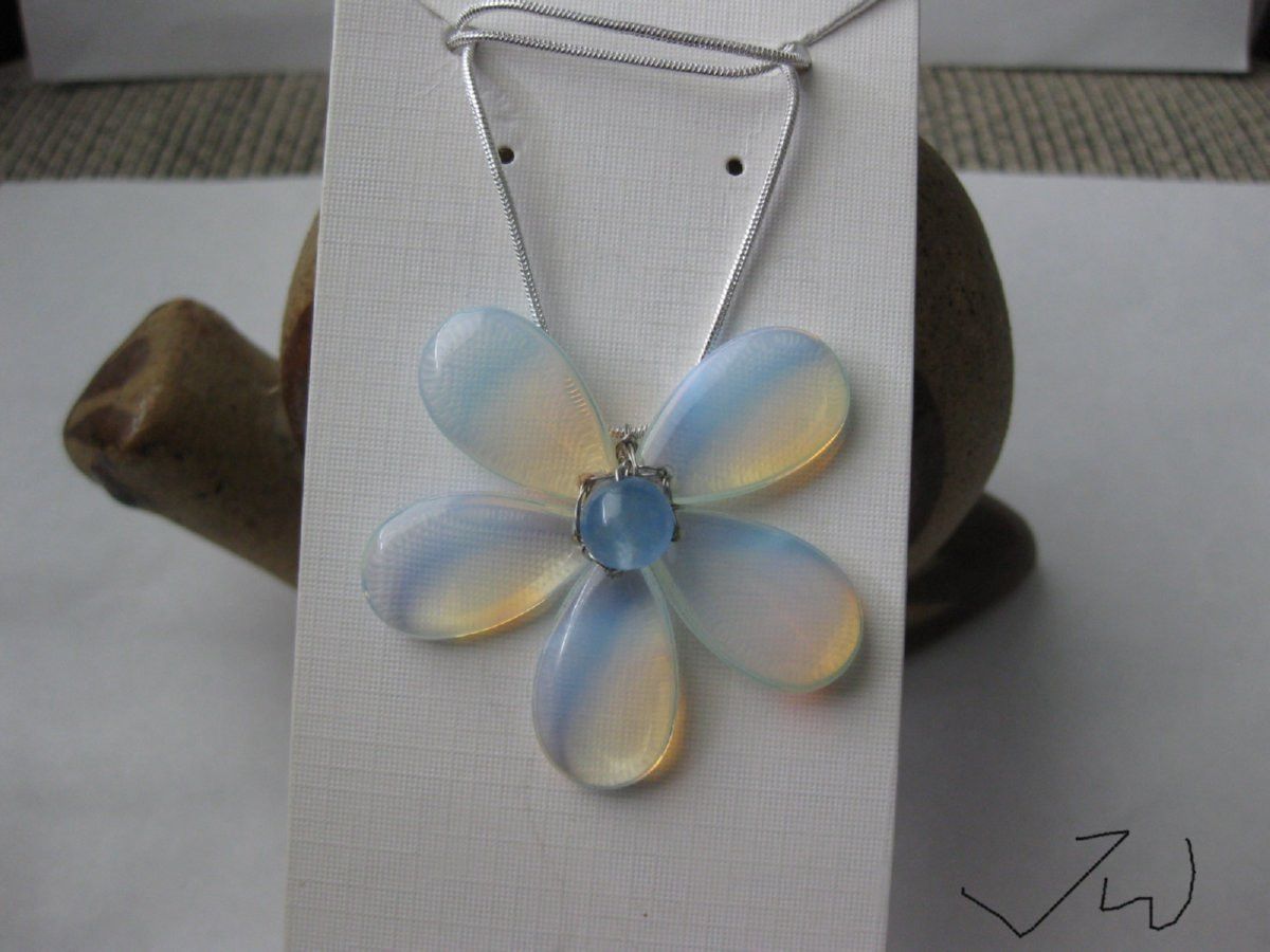 Jewelry Opalite Flower Silver necklace Size ONE SIZE - 1 Thumbnail