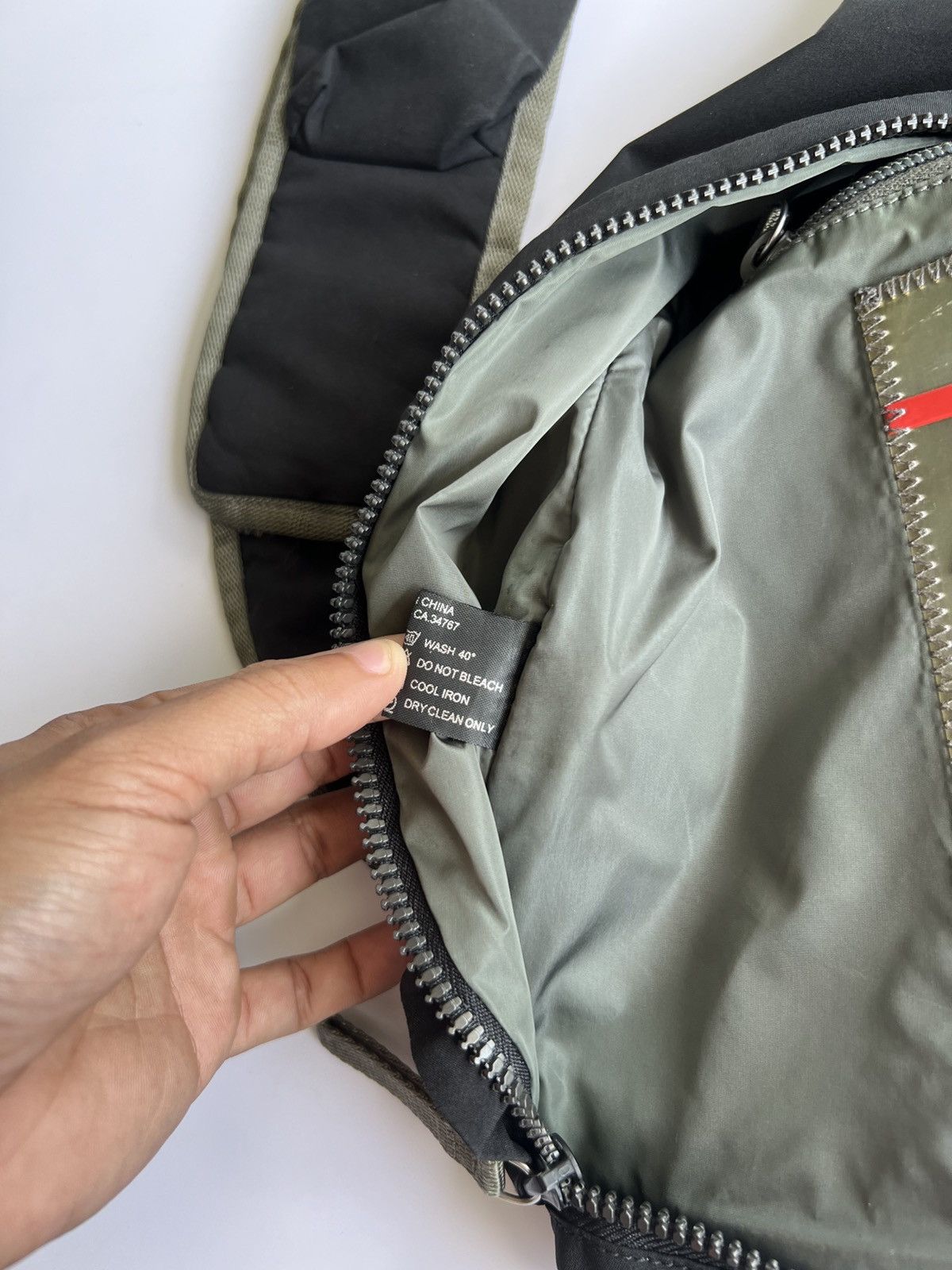 Prada Archive Prada Sport - 00’s Nylon Crossbody Bag Size ONE SIZE - 14 Thumbnail